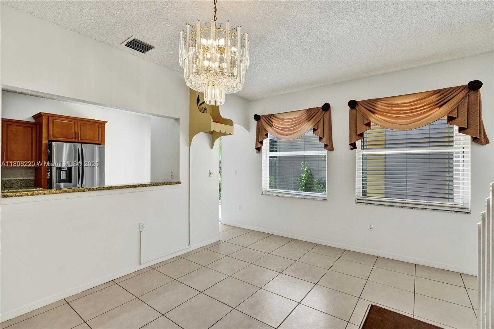 Small Image of 3910 FERN FOREST RD, Cooper City Number 11