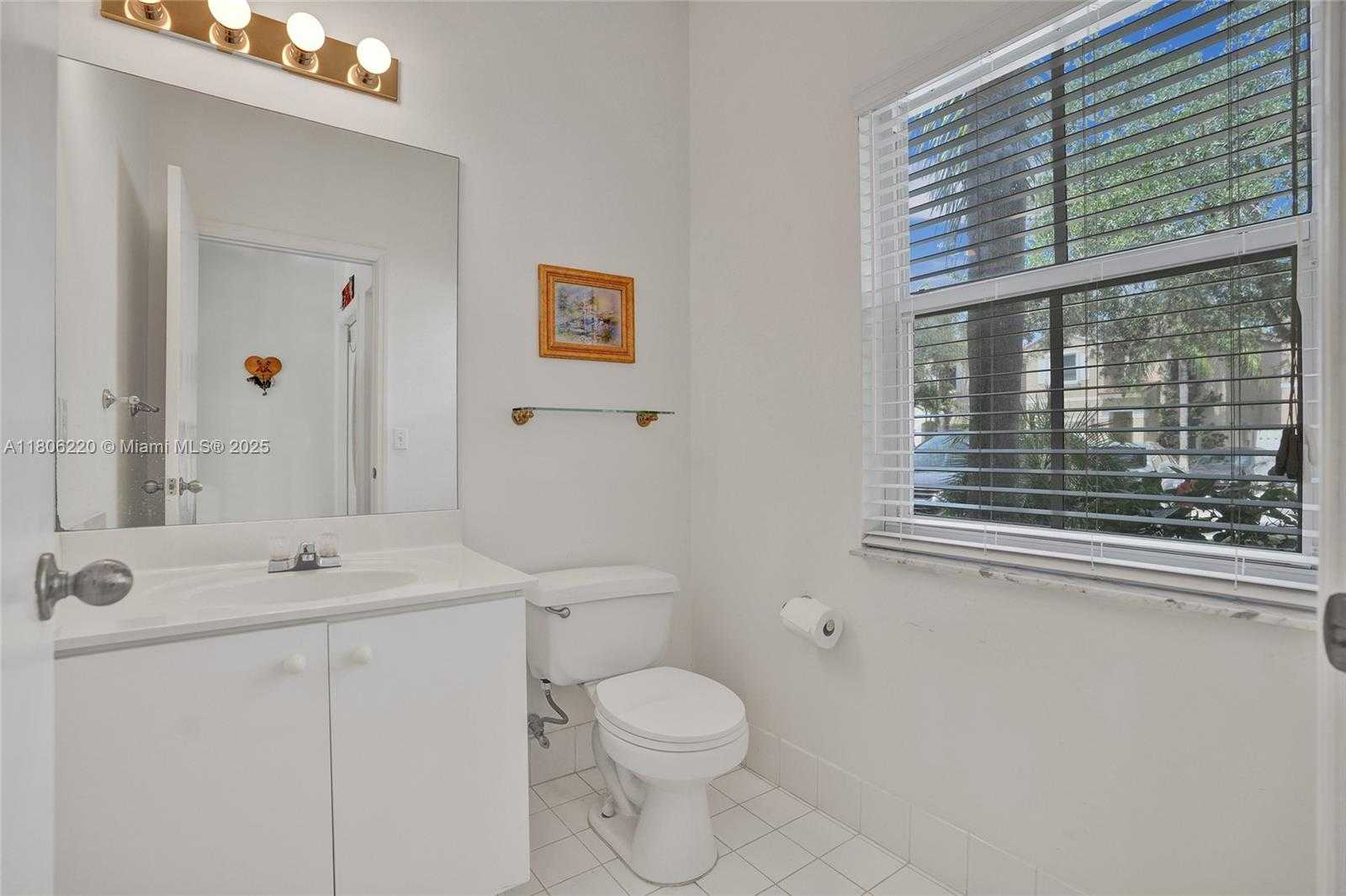 Small Image of 3910 FERN FOREST RD, Cooper City Number 12