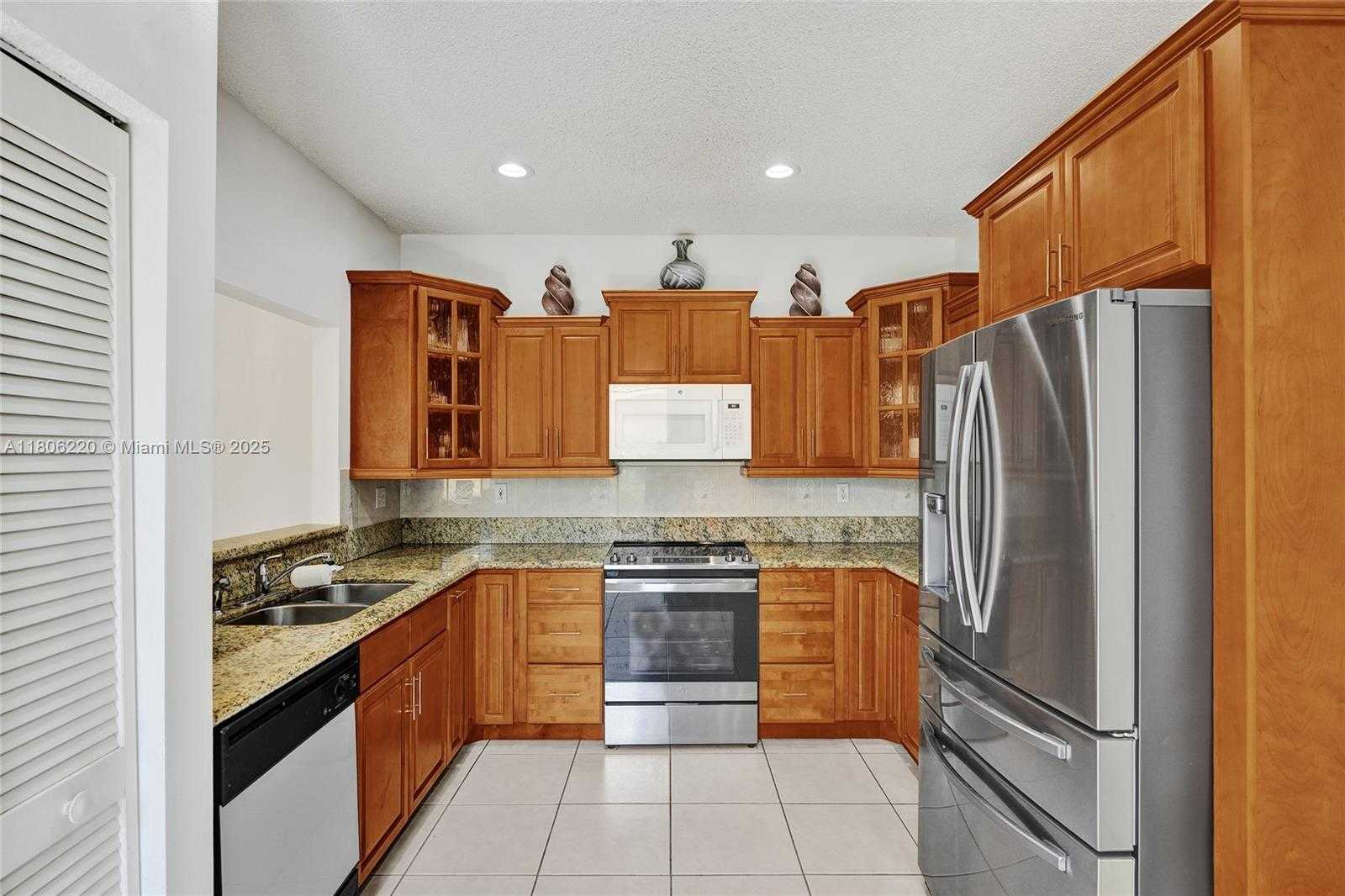 Small Image of 3910 FERN FOREST RD, Cooper City Number 13