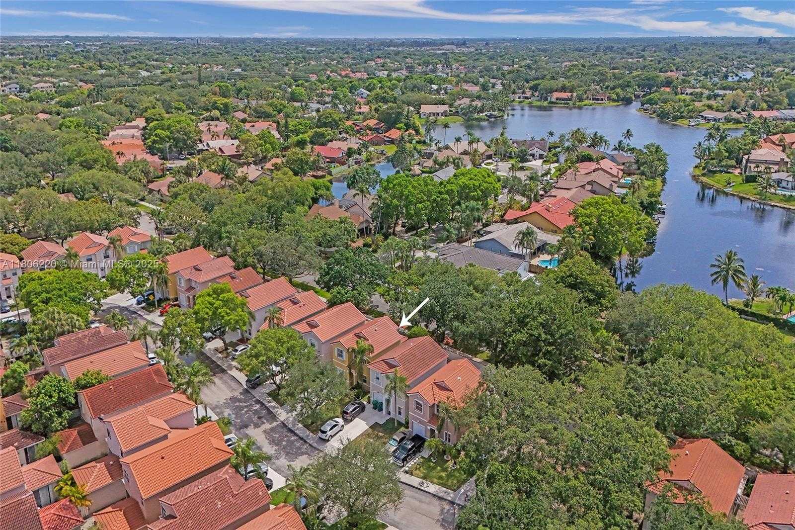 Small Image of 3910 FERN FOREST RD, Cooper City Number 45