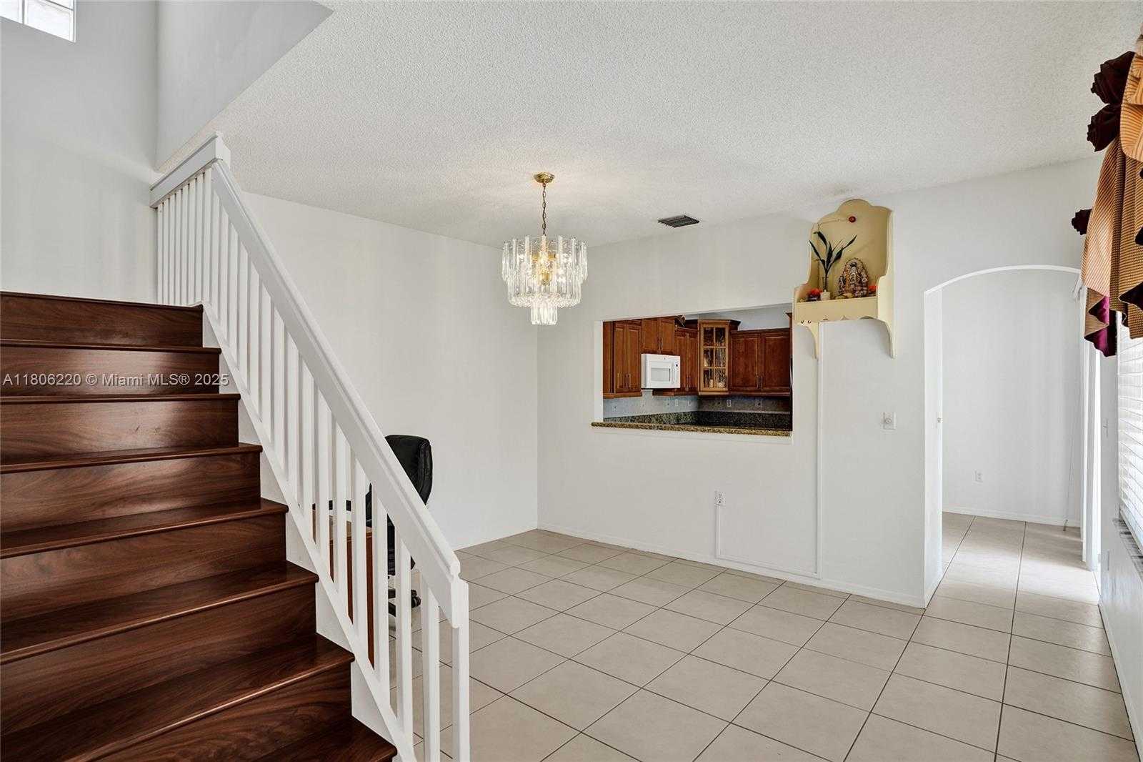 Small Image of 3910 FERN FOREST RD, Cooper City Number 9
