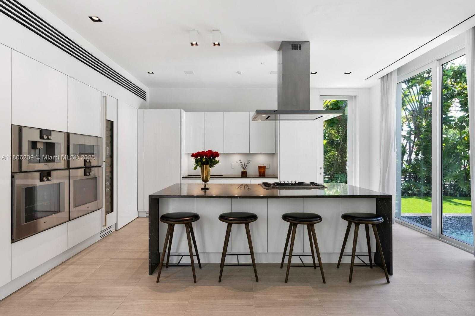 Small Image of 4700 NORTH MERIDIAN AVE, Miami Beach Number 20