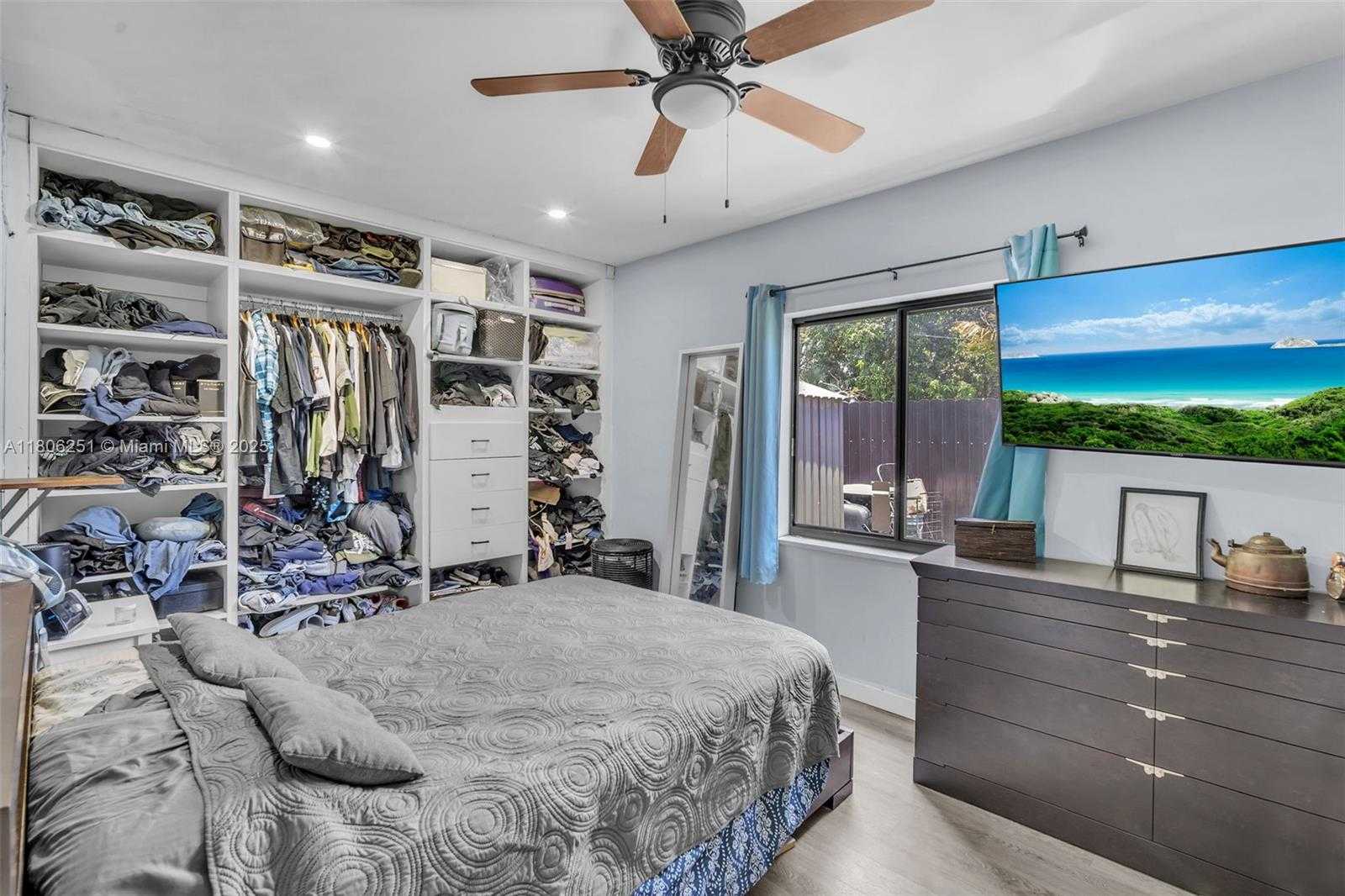 Small Image of 1635 NORTH EAST 174TH ST, North Miami Beach Number 19