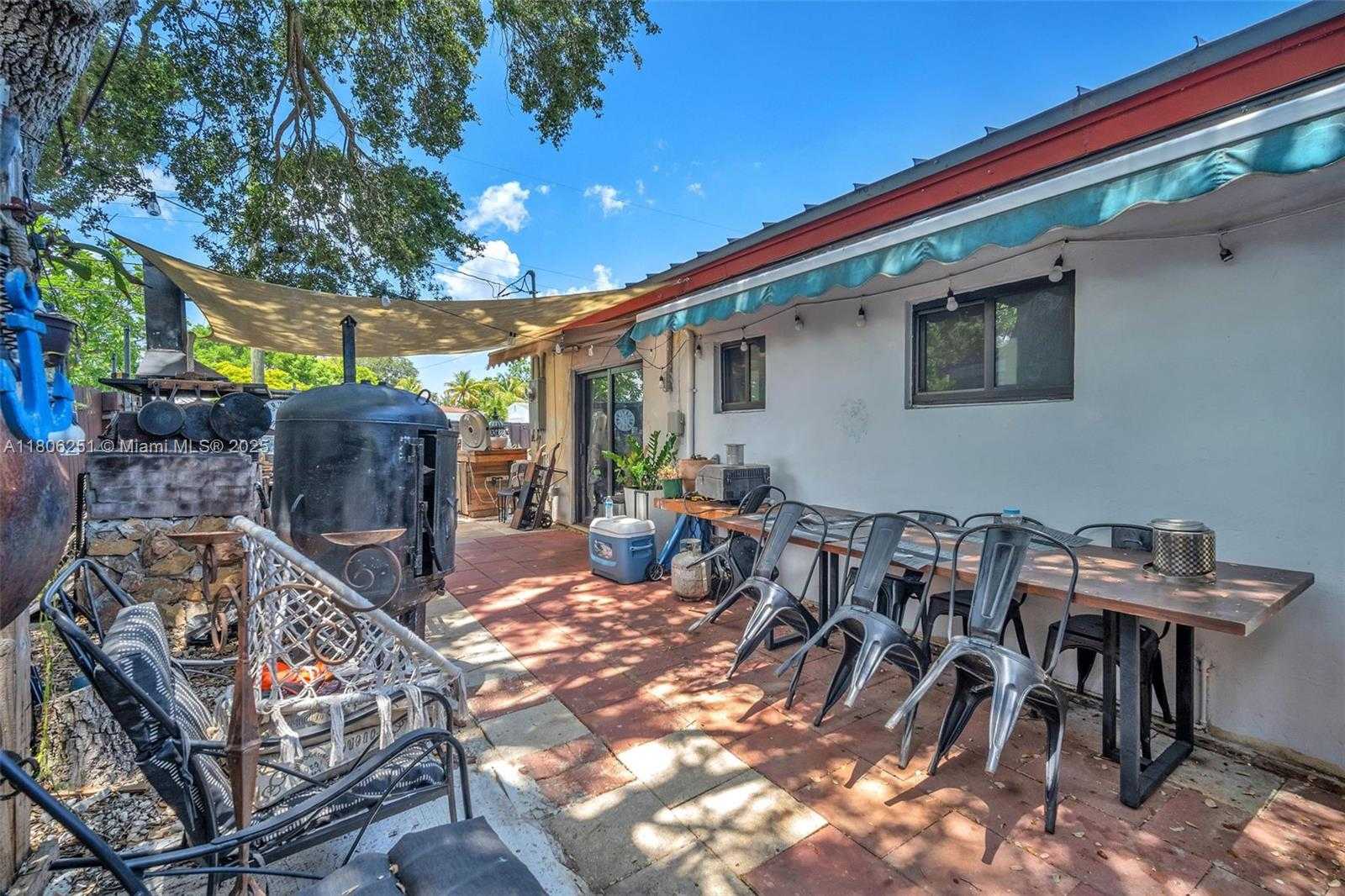 Small Image of 1635 NORTH EAST 174TH ST, North Miami Beach Number 24