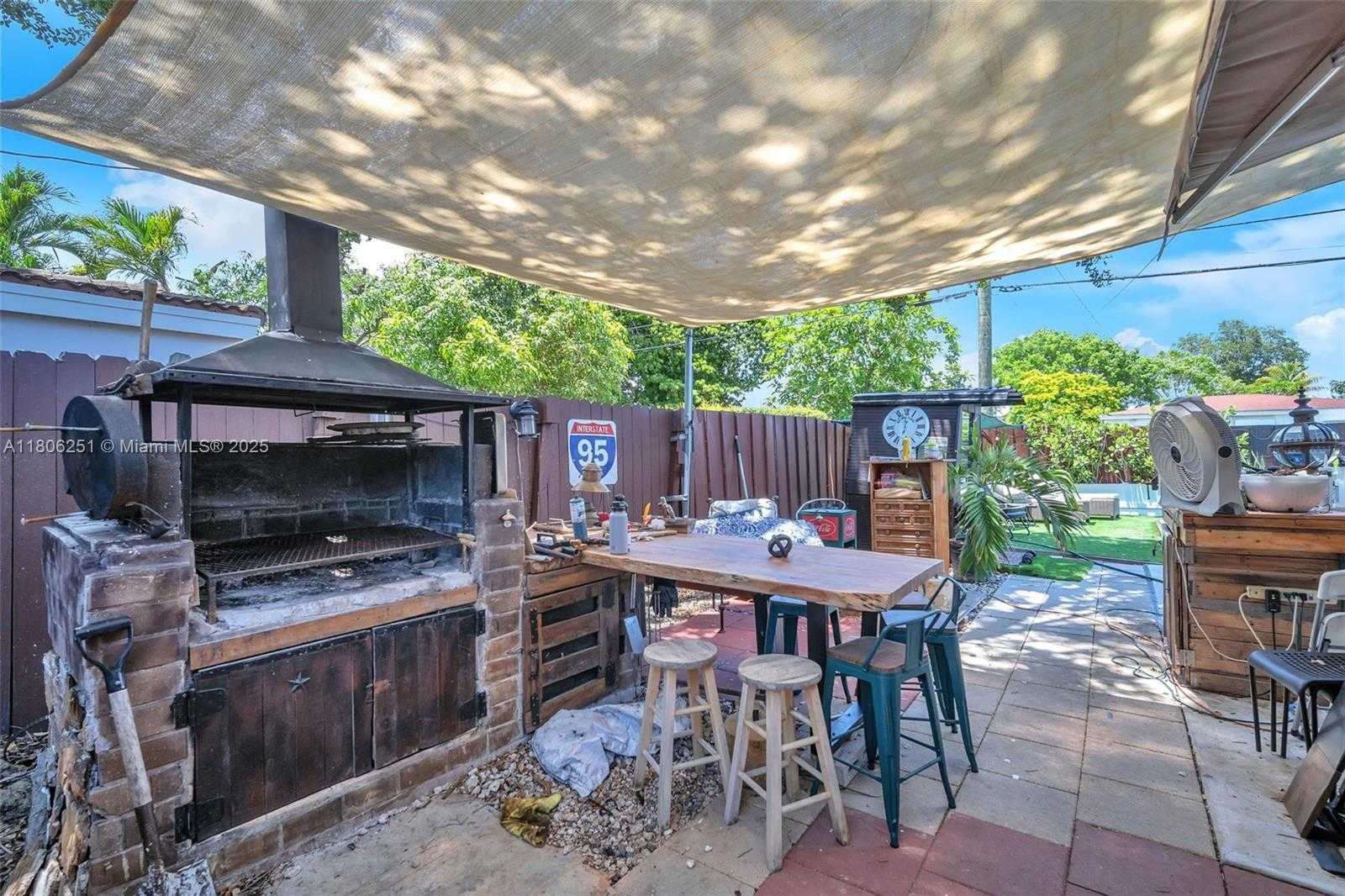 Small Image of 1635 NORTH EAST 174TH ST, North Miami Beach Number 25