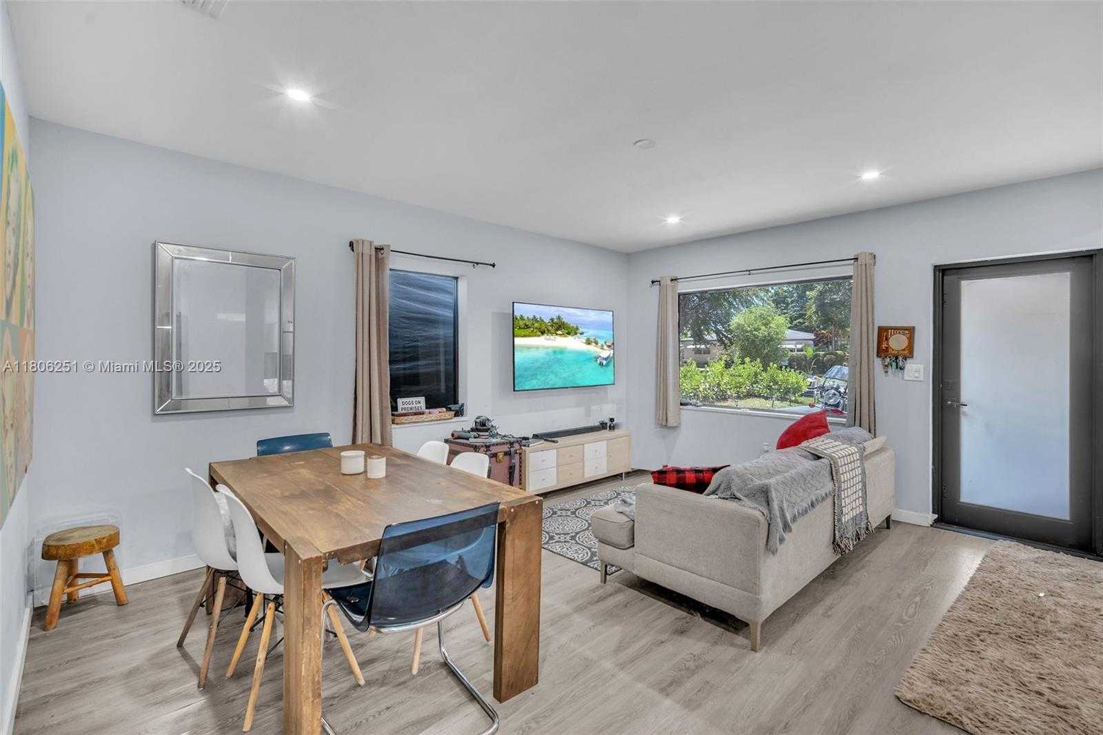 Small Image of 1635 NORTH EAST 174TH ST, North Miami Beach Number 5