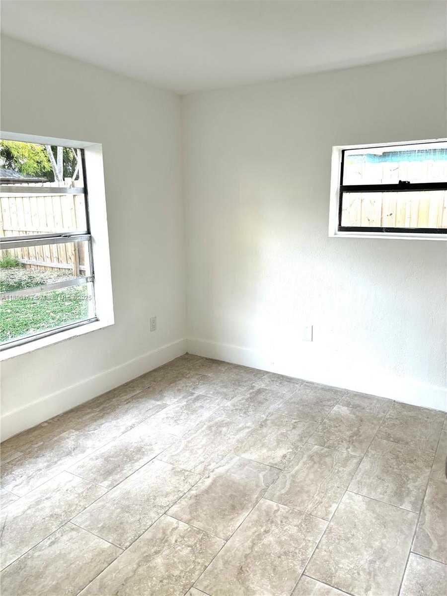 Small Image of 1416 SOUTH WEST 33CT, Fort Lauderdale Number 18