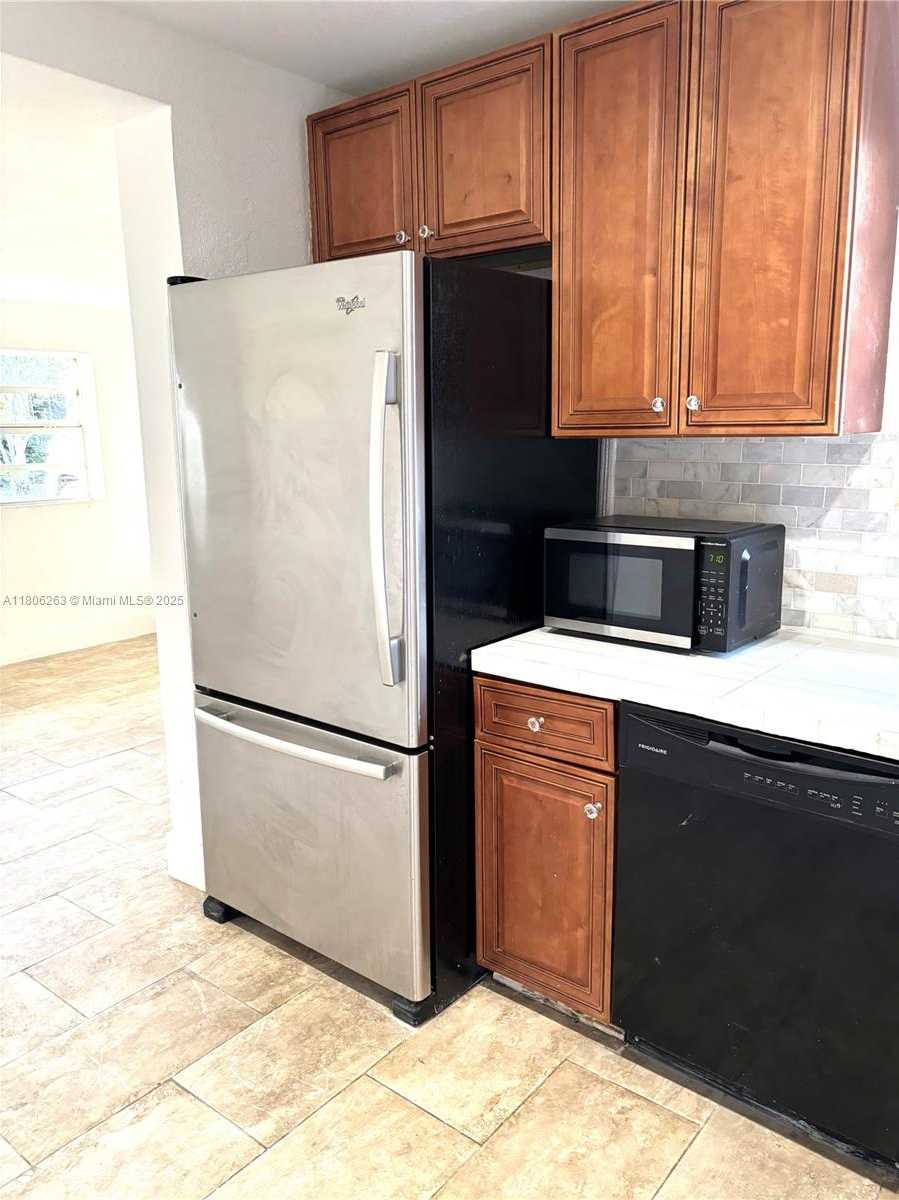 Small Image of 1416 SOUTH WEST 33CT, Fort Lauderdale Number 5