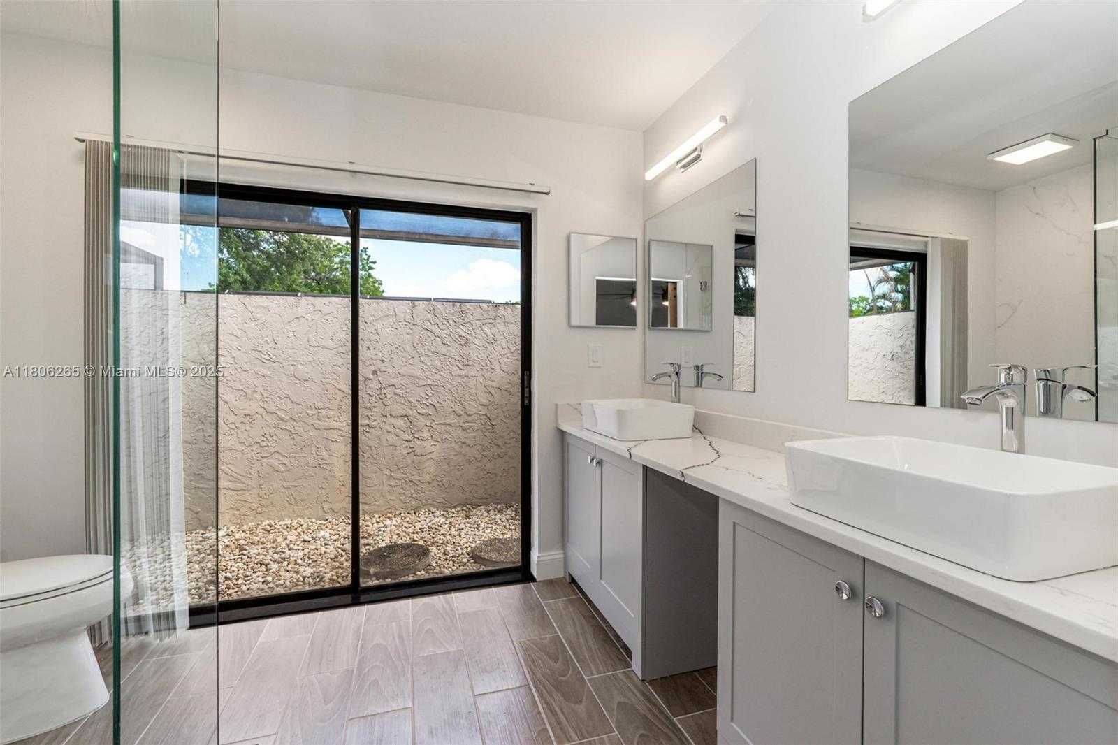 Small Image of 9919 SOUTH WEST 1ST CT, Coral Springs Number 18