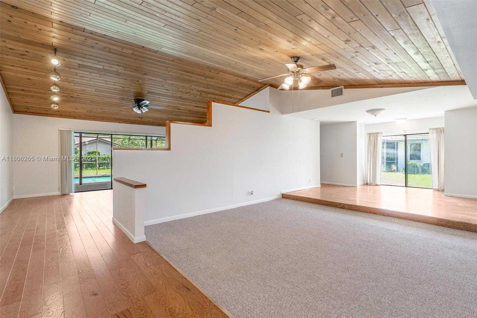 Small Image of 9919 SOUTH WEST 1ST CT, Coral Springs Number 5