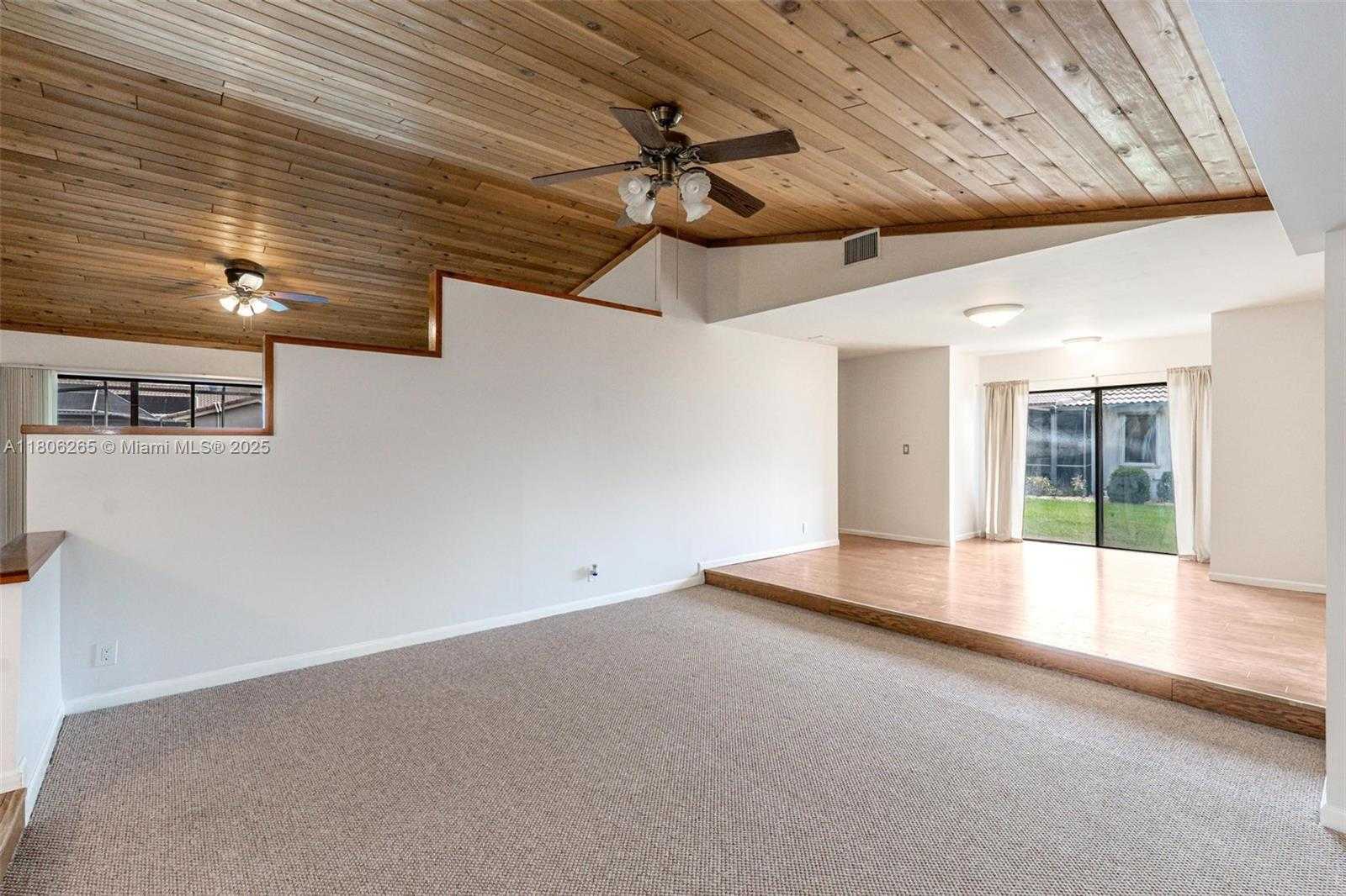Small Image of 9919 SOUTH WEST 1ST CT, Coral Springs Number 7
