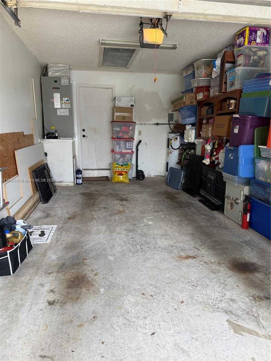 Small Image of 737 SOUTH EAST 22ND DR, Homestead Number 9