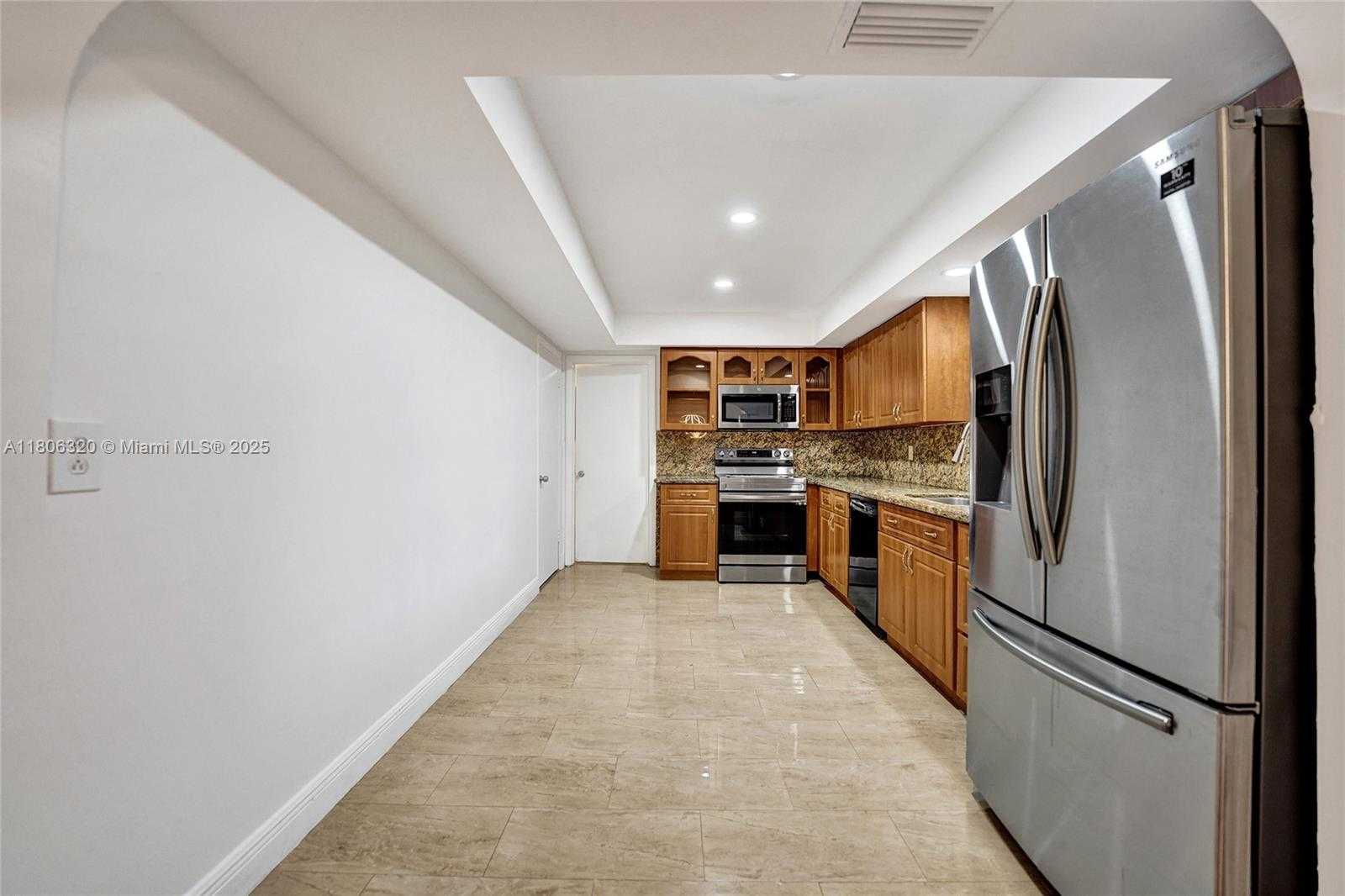 Small Image of 5861 NORTH WEST 18TH CT, Sunrise Number 16