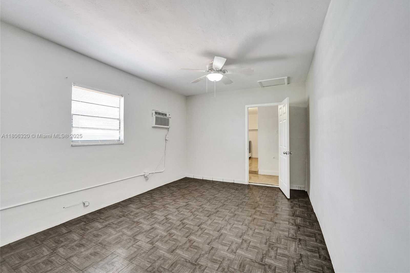 Small Image of 5861 NORTH WEST 18TH CT, Sunrise Number 27