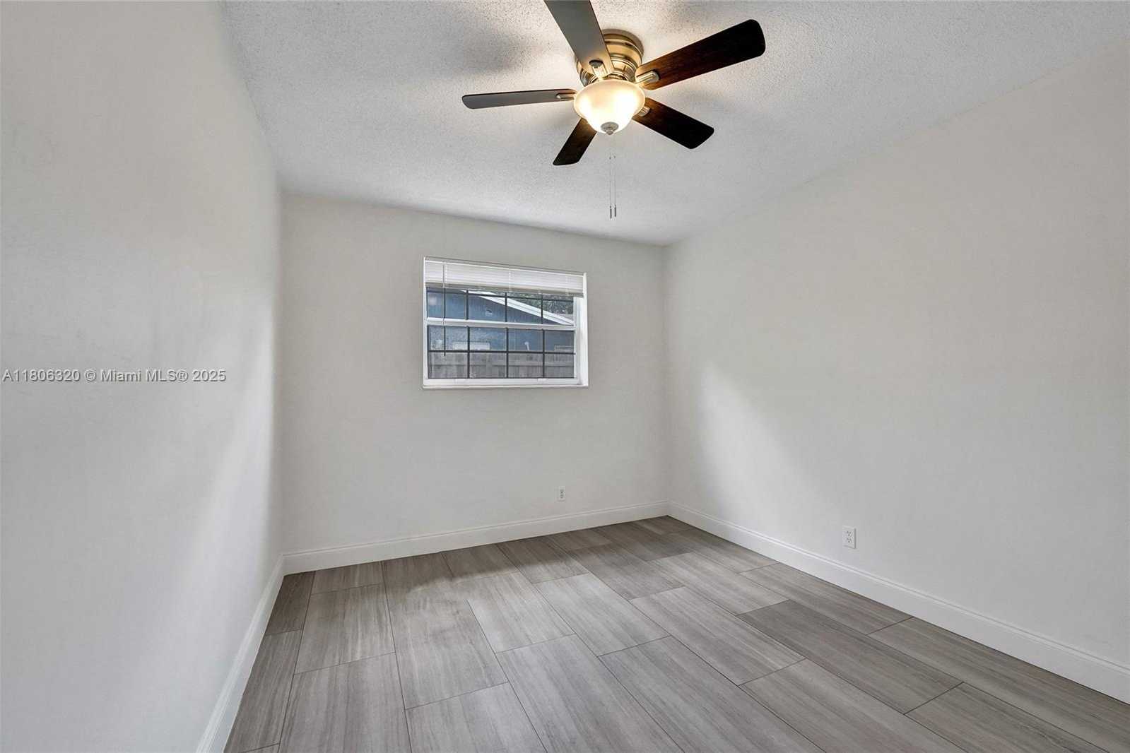 Small Image of 5861 NORTH WEST 18TH CT, Sunrise Number 49