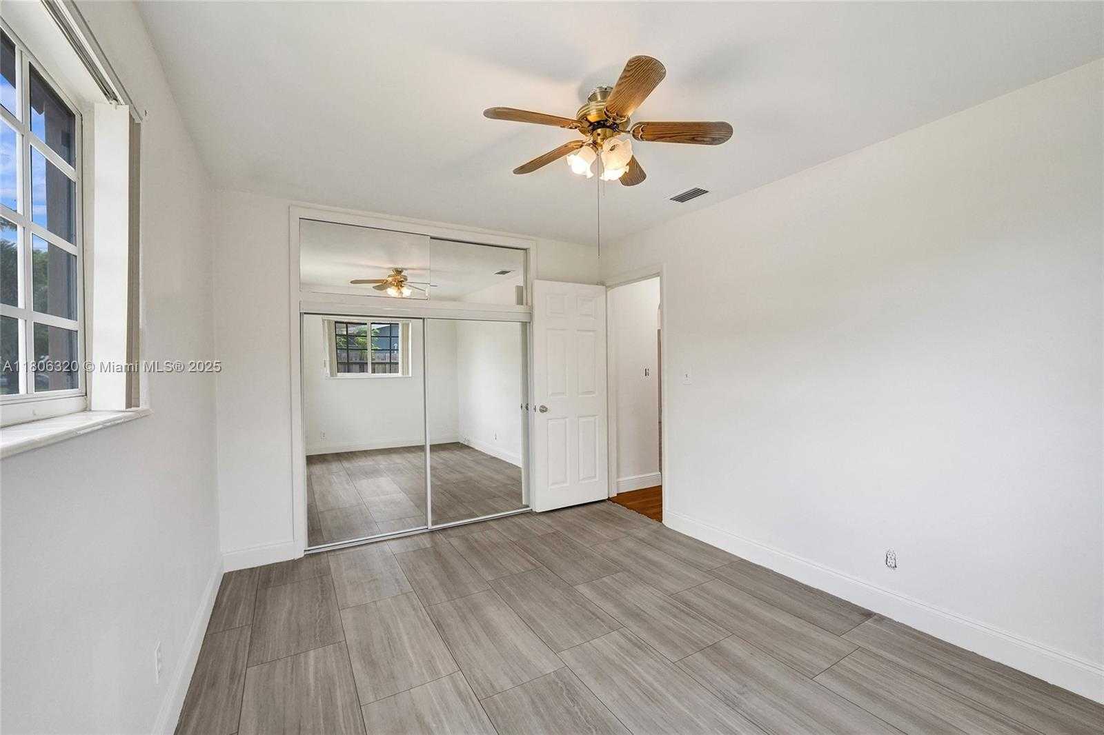 Small Image of 5861 NORTH WEST 18TH CT, Sunrise Number 53