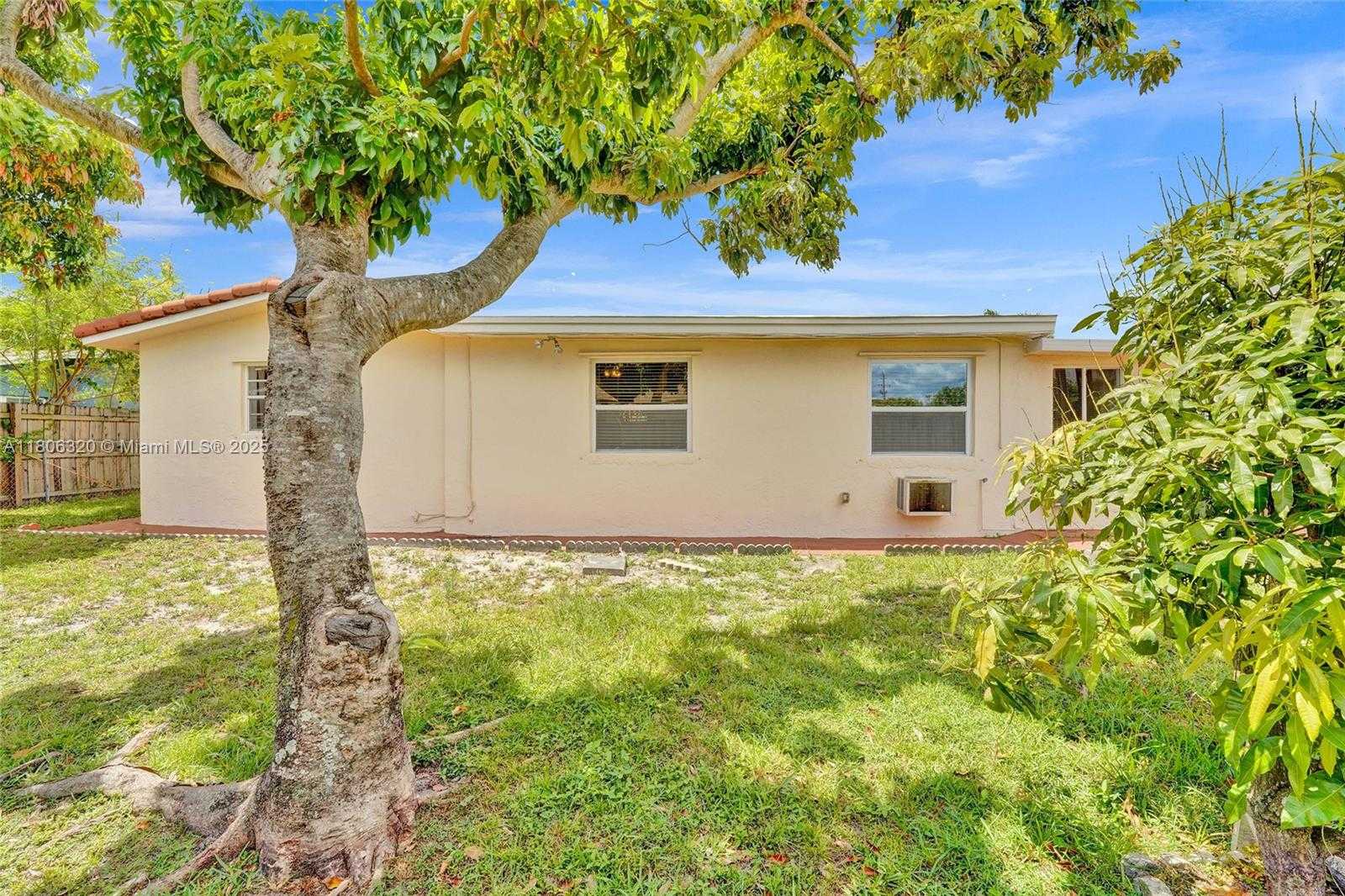 Small Image of 5861 NORTH WEST 18TH CT, Sunrise Number 65