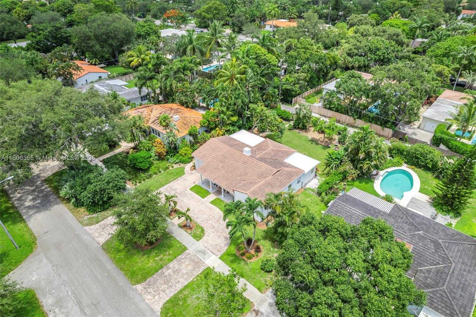 Small Image of 65 NORTH EAST 107TH ST, Miami Shores Number 42