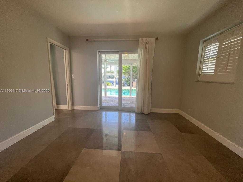 Small Image of 2770 NORTH EAST 8TH CT, Pompano Beach Number 22