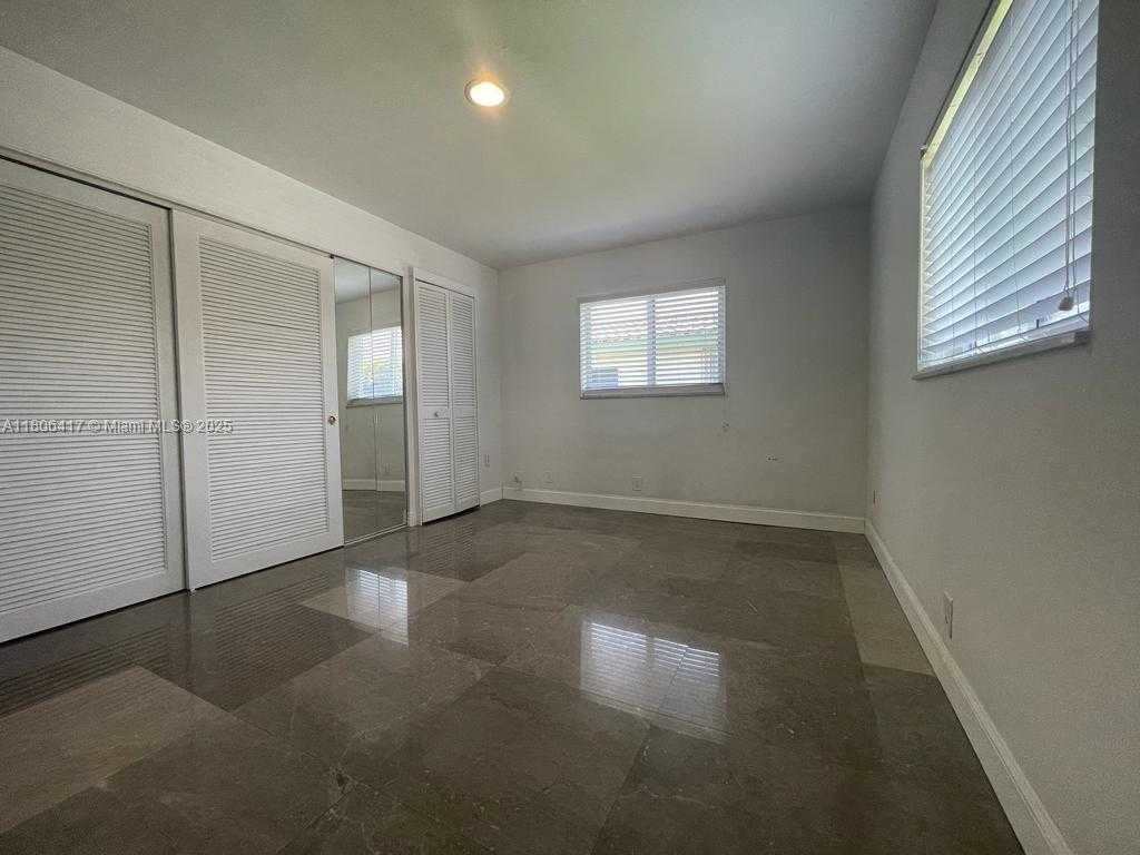 Small Image of 2770 NORTH EAST 8TH CT, Pompano Beach Number 26