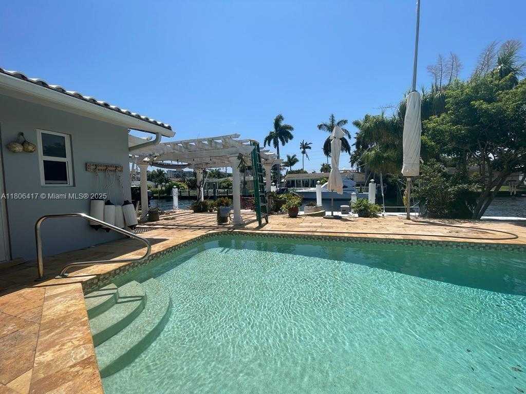 Small Image of 2770 NORTH EAST 8TH CT, Pompano Beach Number 30