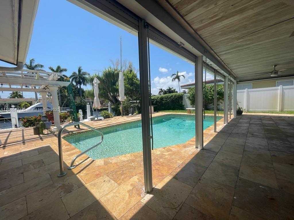 Small Image of 2770 NORTH EAST 8TH CT, Pompano Beach Number 31