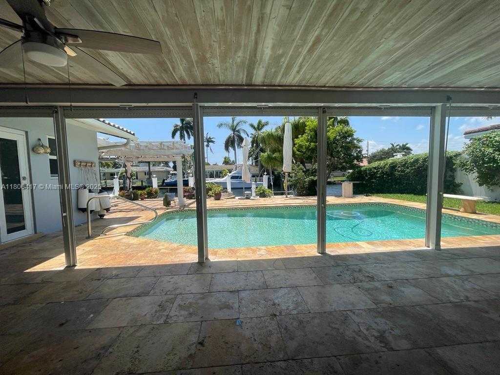 Small Image of 2770 NORTH EAST 8TH CT, Pompano Beach Number 33