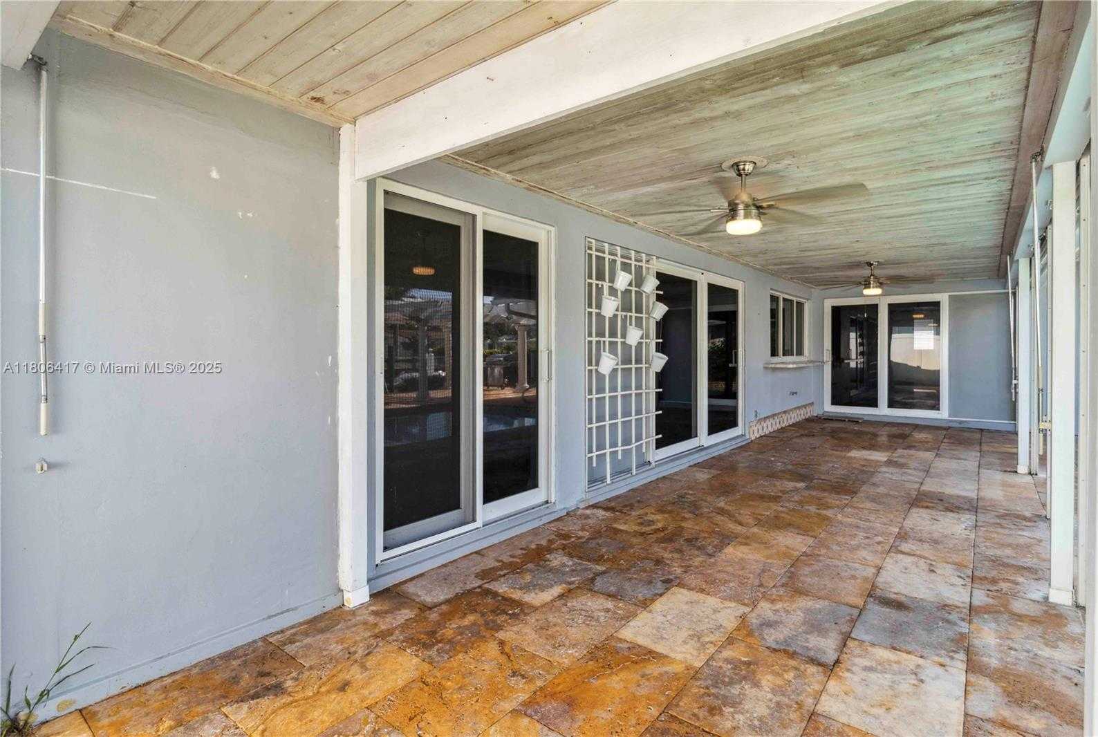 Small Image of 2770 NORTH EAST 8TH CT, Pompano Beach Number 43
