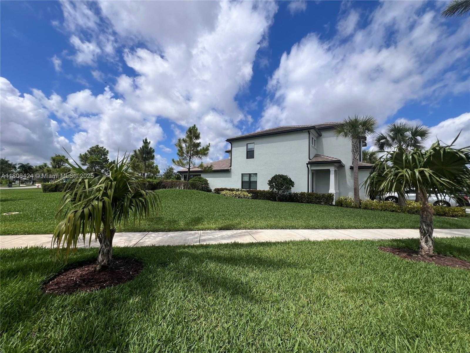 Small Image of 2814 PRIMROSE PL, Oakland Park Number 15
