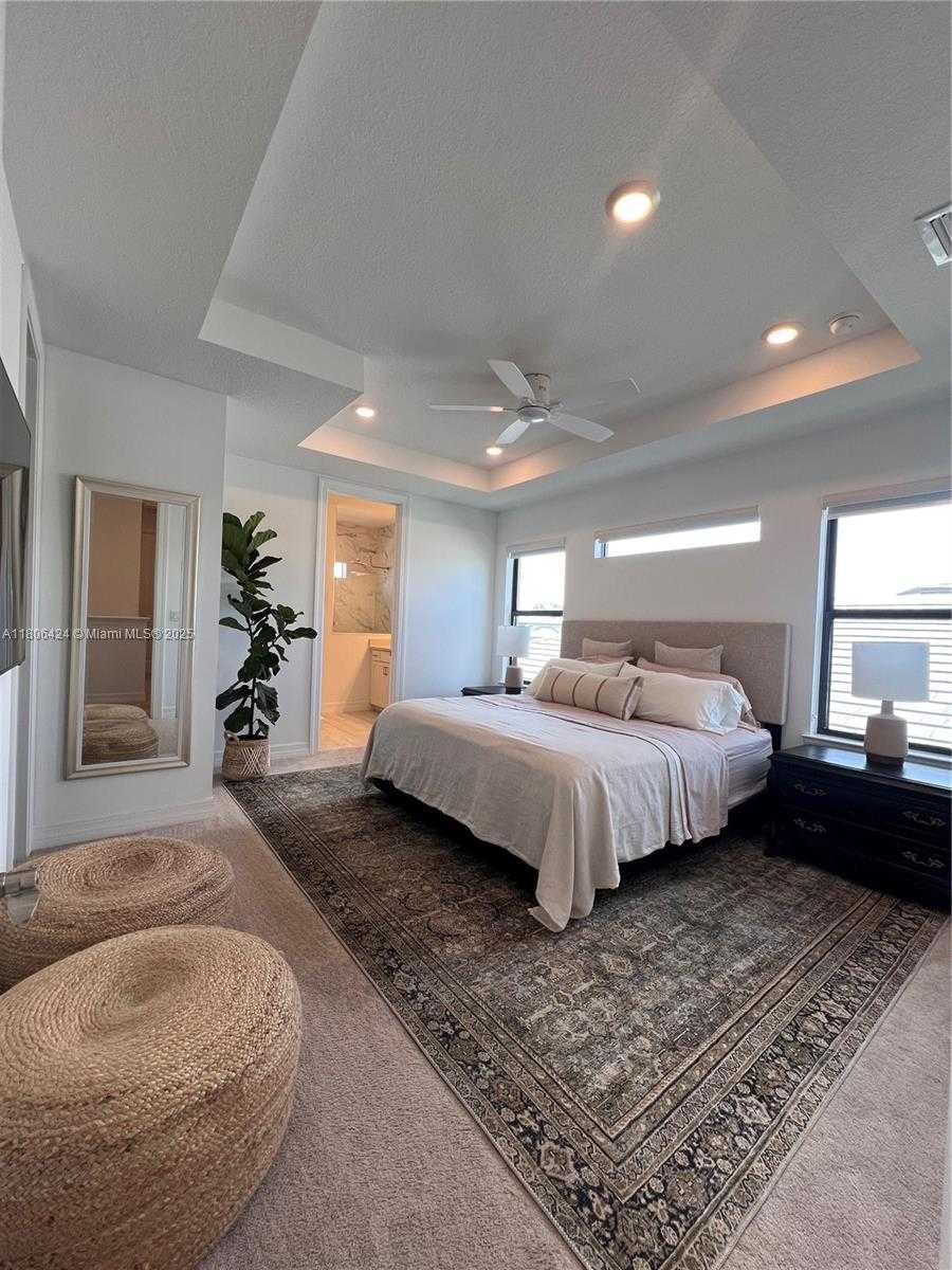 Small Image of 2814 PRIMROSE PL, Oakland Park Number 31