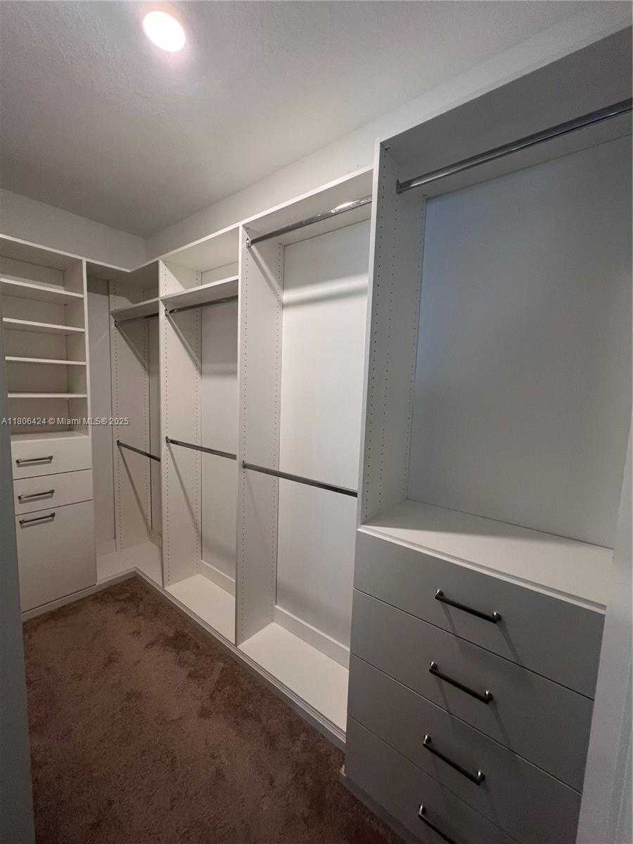 Small Image of 2814 PRIMROSE PL, Oakland Park Number 33