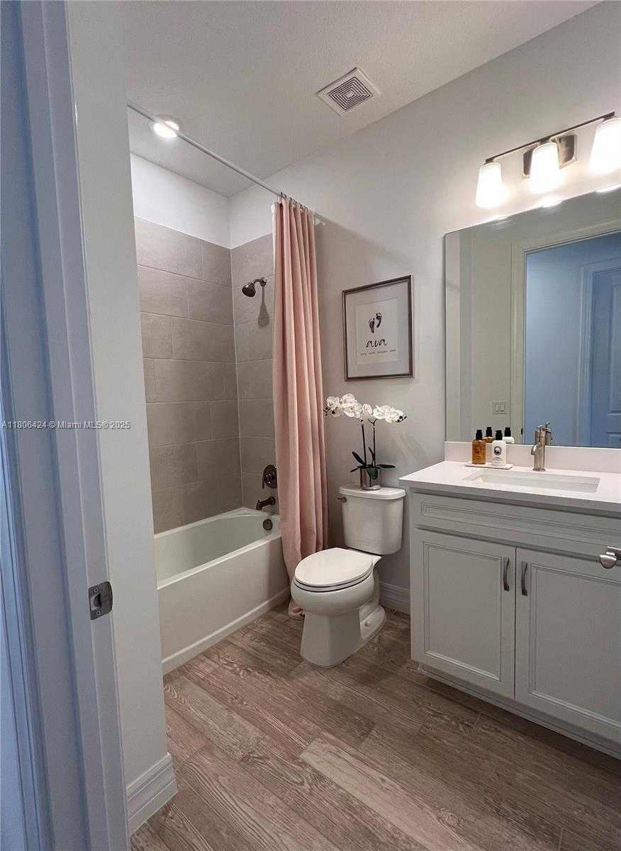 Small Image of 2814 PRIMROSE PL, Oakland Park Number 38