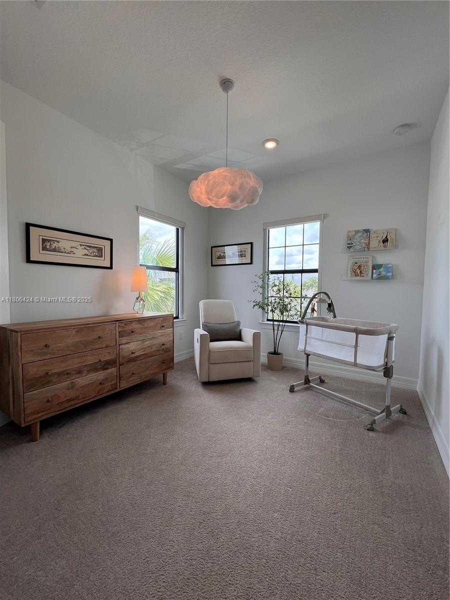 Small Image of 2814 PRIMROSE PL, Oakland Park Number 39