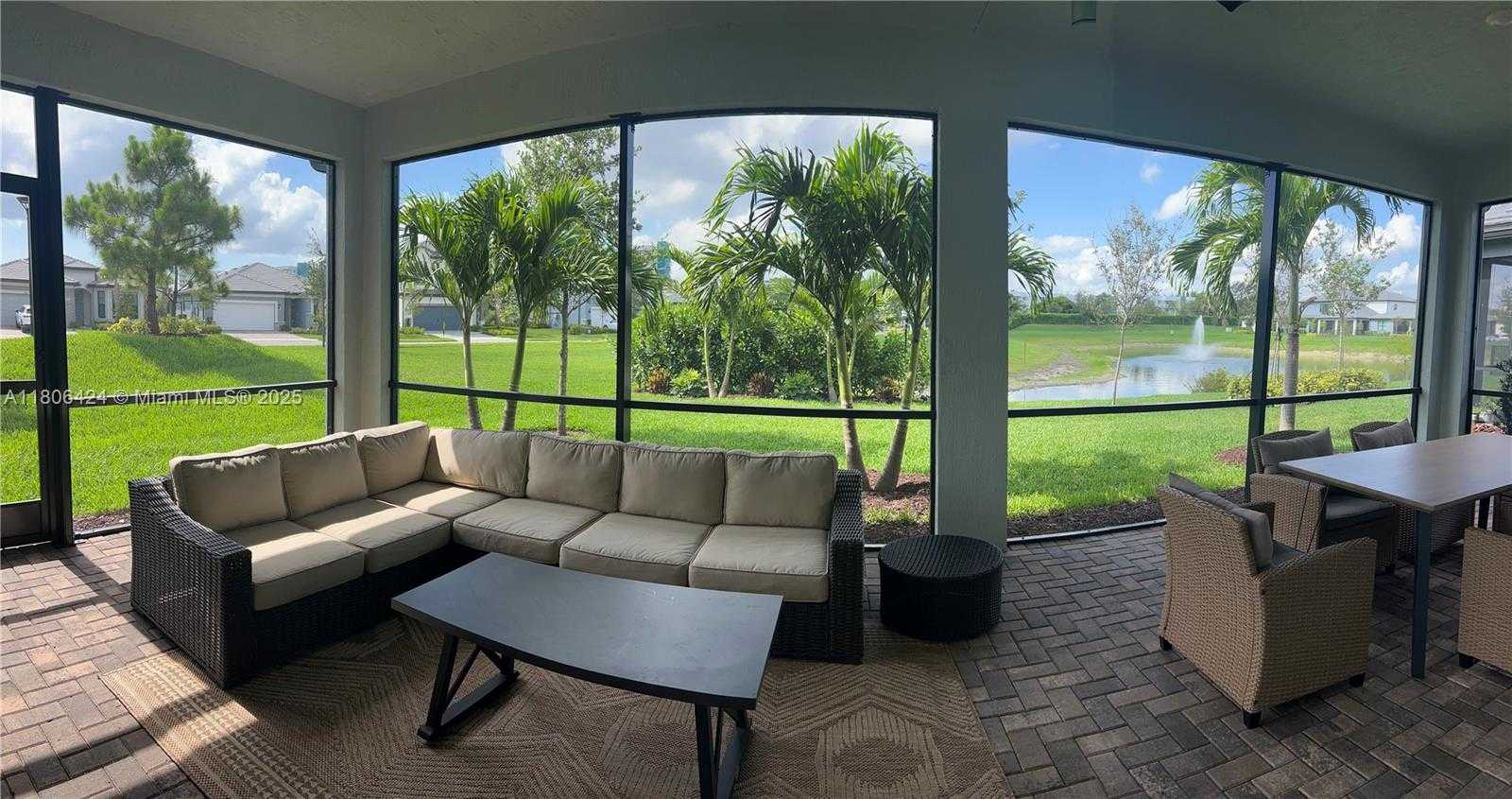 Small Image of 2814 PRIMROSE PL, Oakland Park Number 9