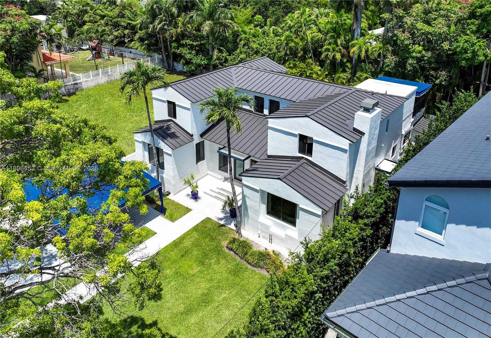 Small Image of 5970 ALTON RD, Miami Beach Number 5