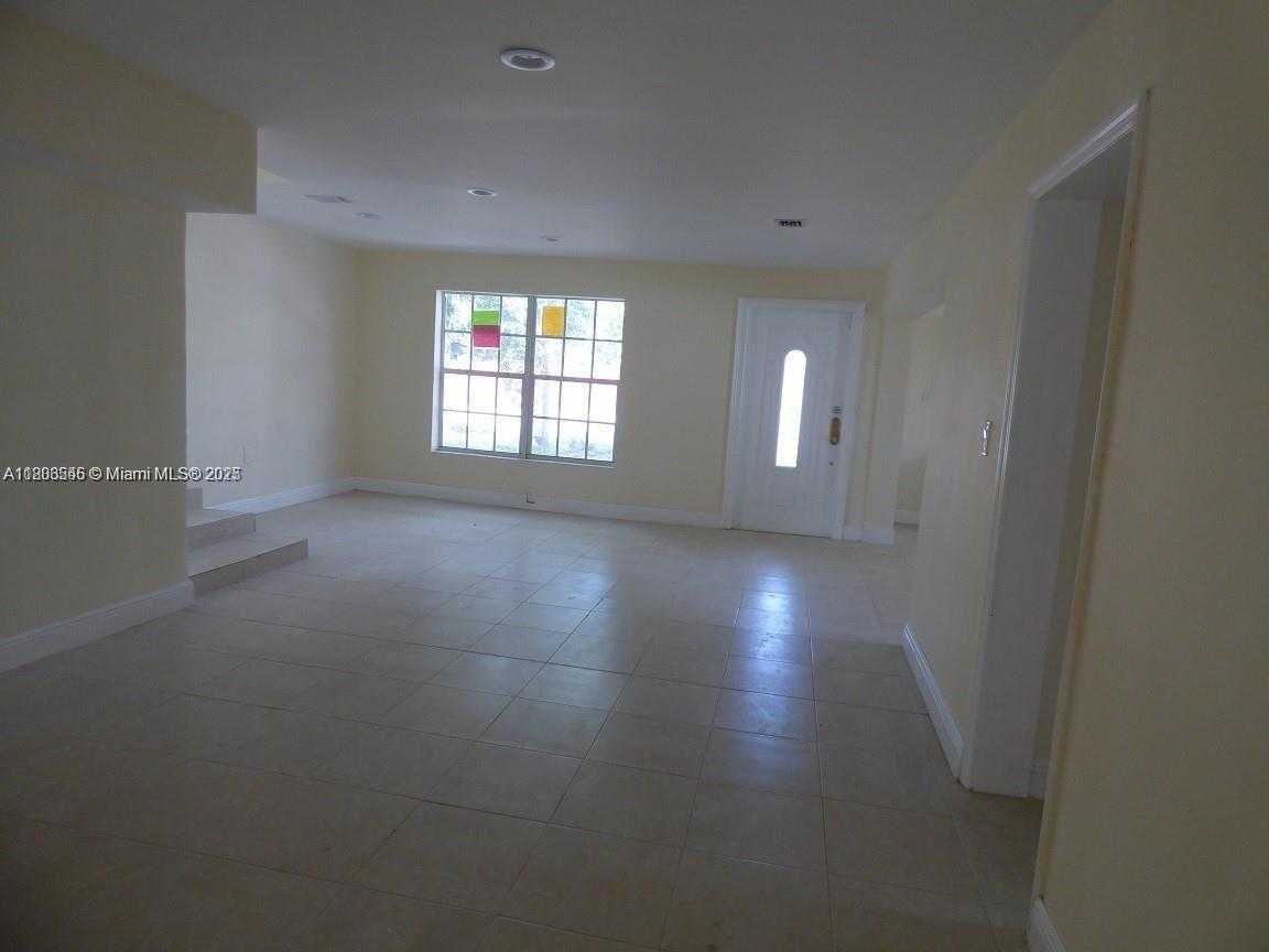 Small Image of 2507 NORTH 66TH AVE, Hollywood Number 10