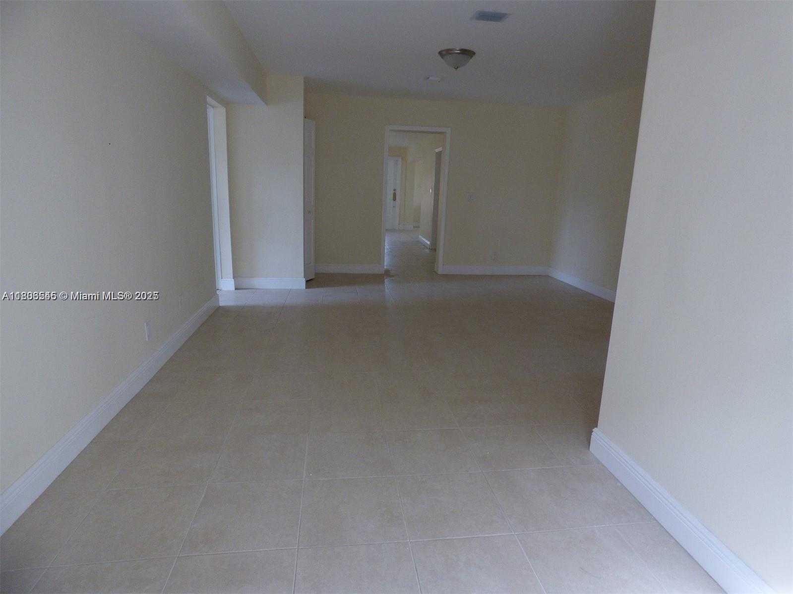 Small Image of 2507 NORTH 66TH AVE, Hollywood Number 8