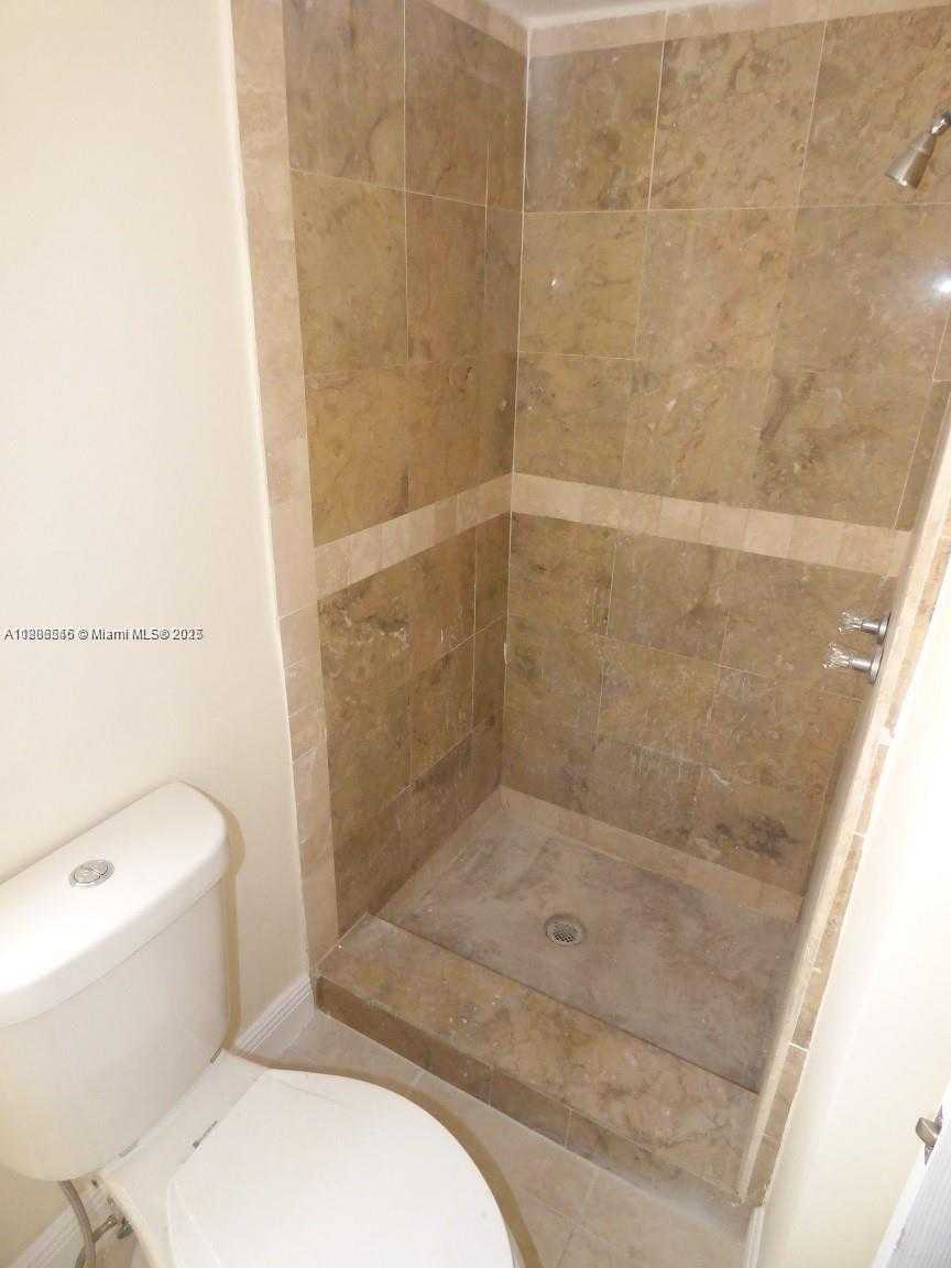 Small Image of 2507 NORTH 66TH AVE, Hollywood Number 9