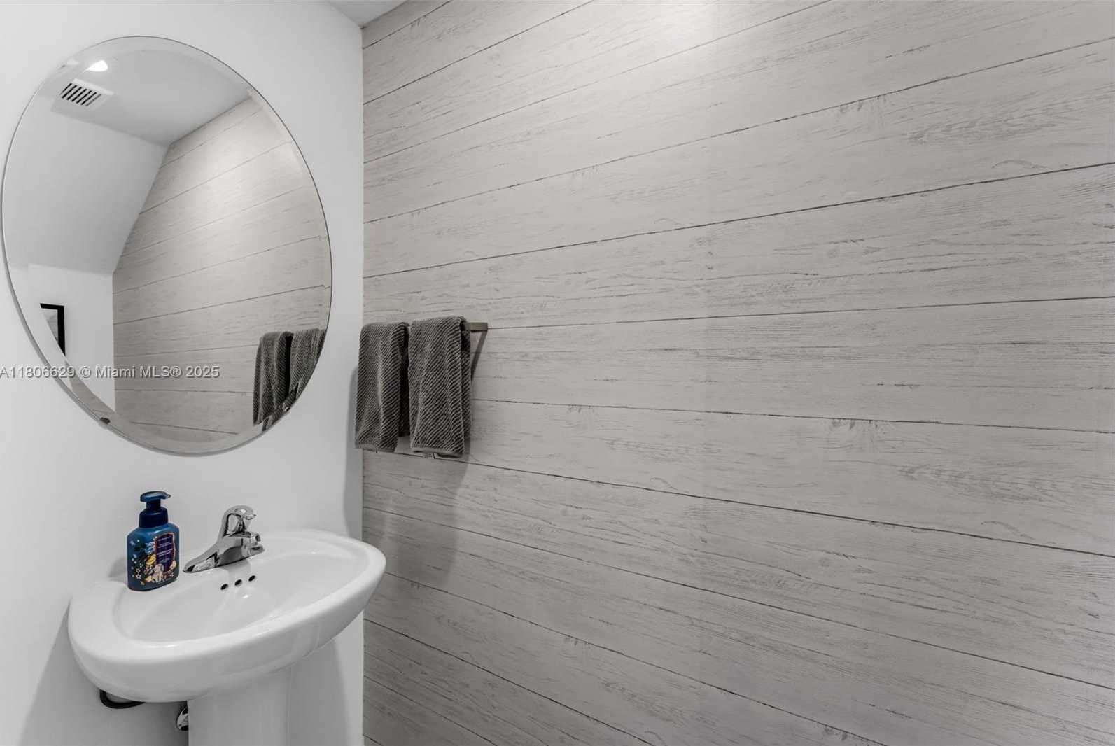 Small Image of 25565 SOUTH WEST 109TH AVE, Homestead Number 10