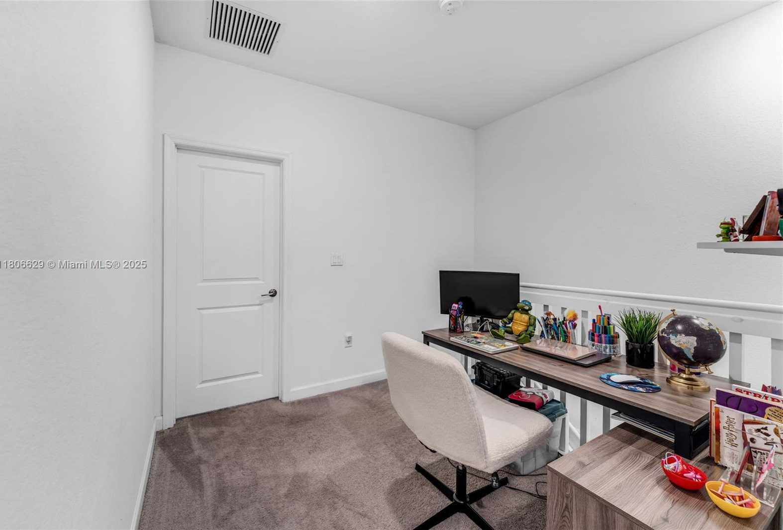 Small Image of 25565 SOUTH WEST 109TH AVE, Homestead Number 11
