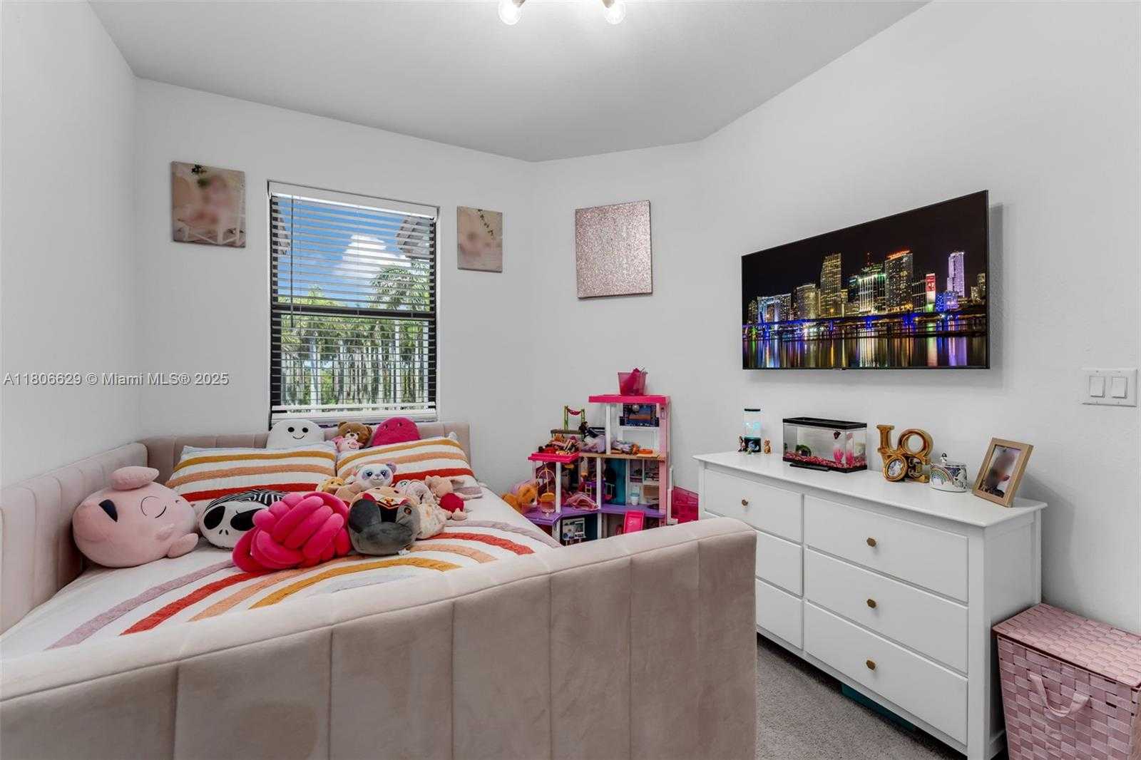 Small Image of 25565 SOUTH WEST 109TH AVE, Homestead Number 17