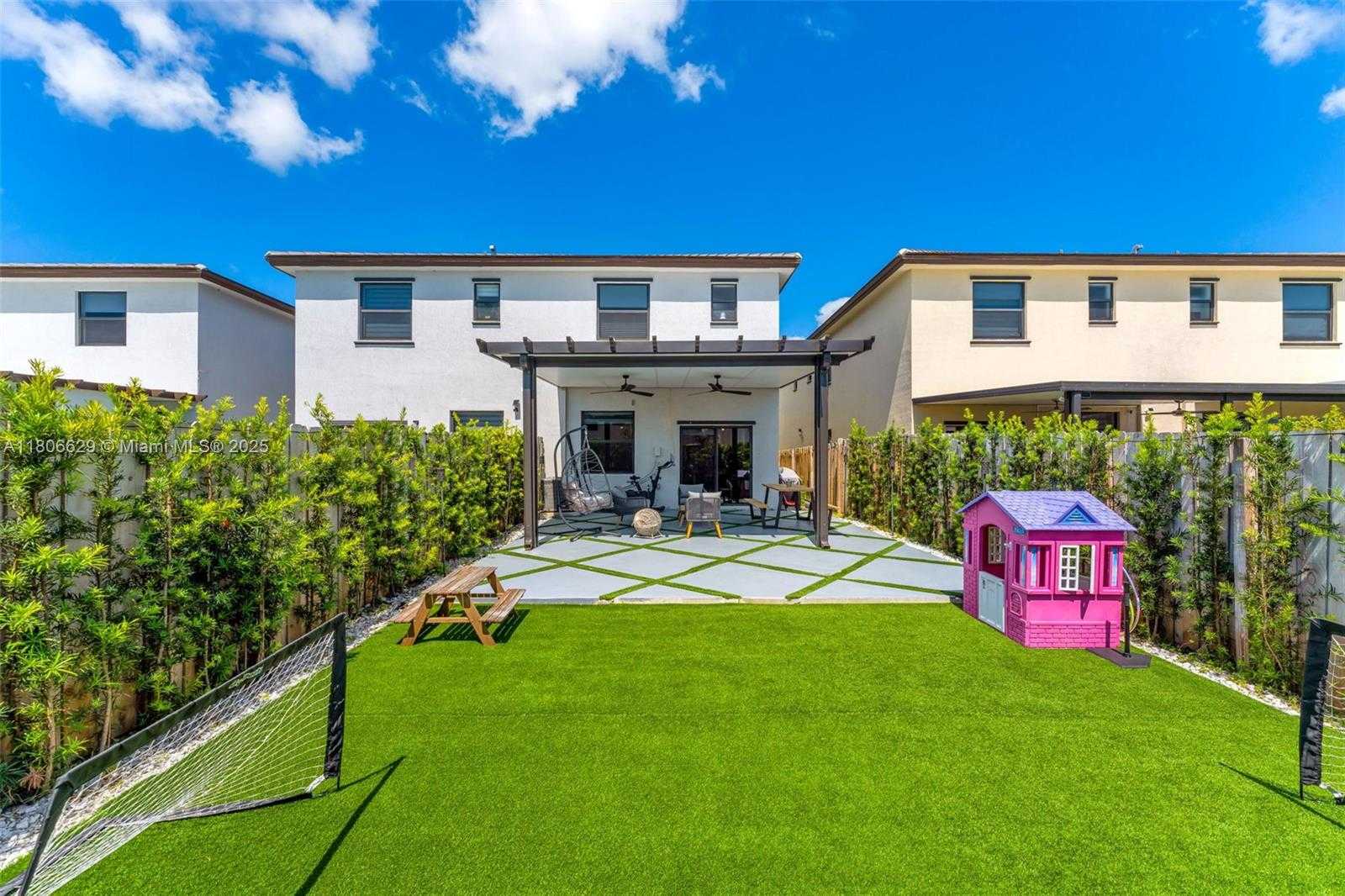 Small Image of 25565 SOUTH WEST 109TH AVE, Homestead Number 26