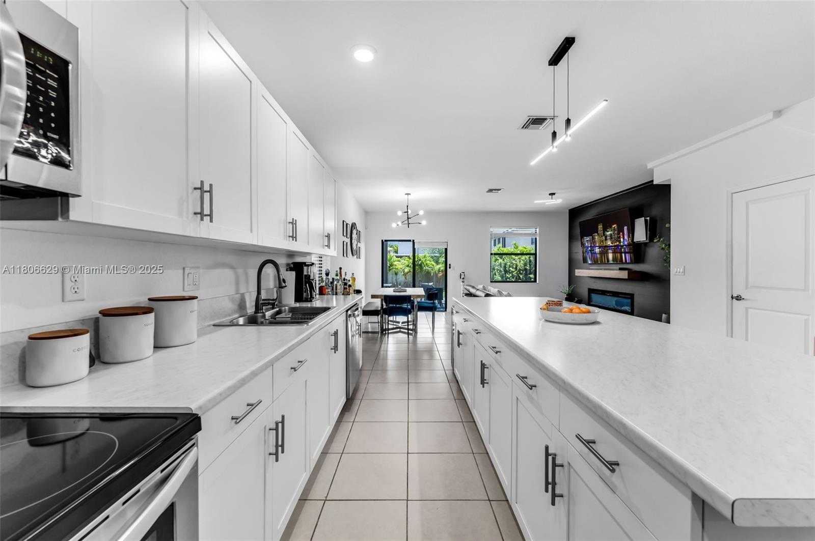 Small Image of 25565 SOUTH WEST 109TH AVE, Homestead Number 5