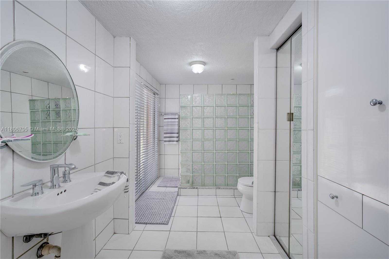 Small Image of 11362 SOUTH WEST 129TH CT, Miami Number 18