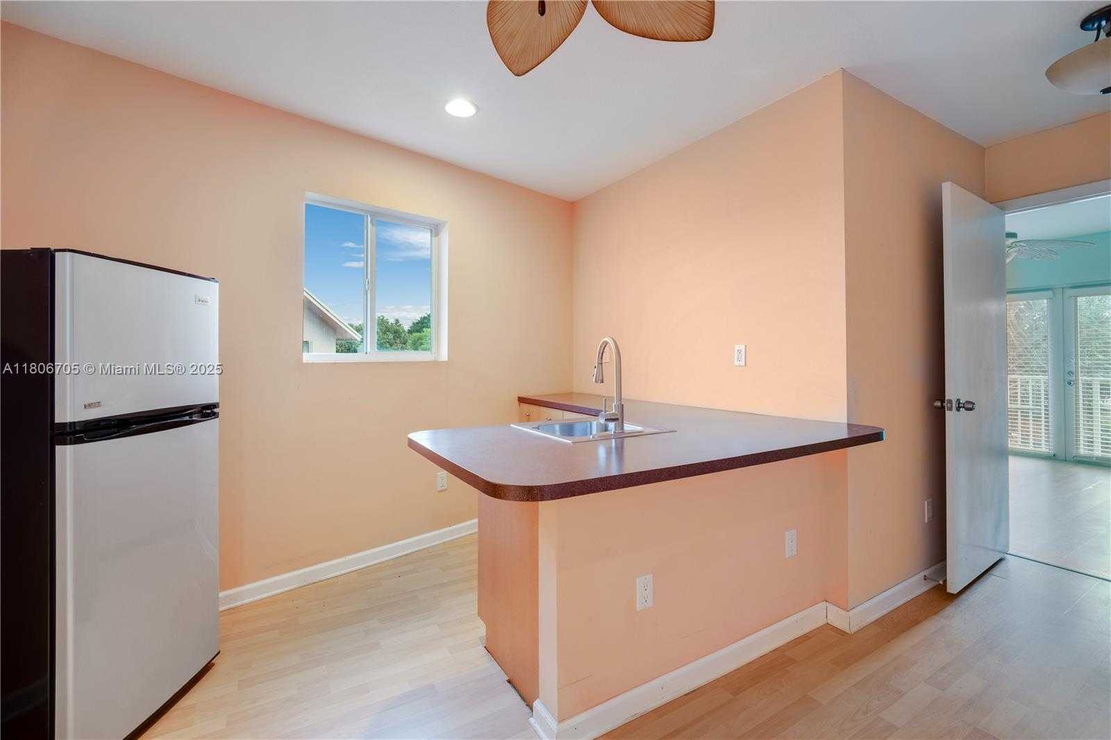 Small Image of 11362 SOUTH WEST 129TH CT, Miami Number 29