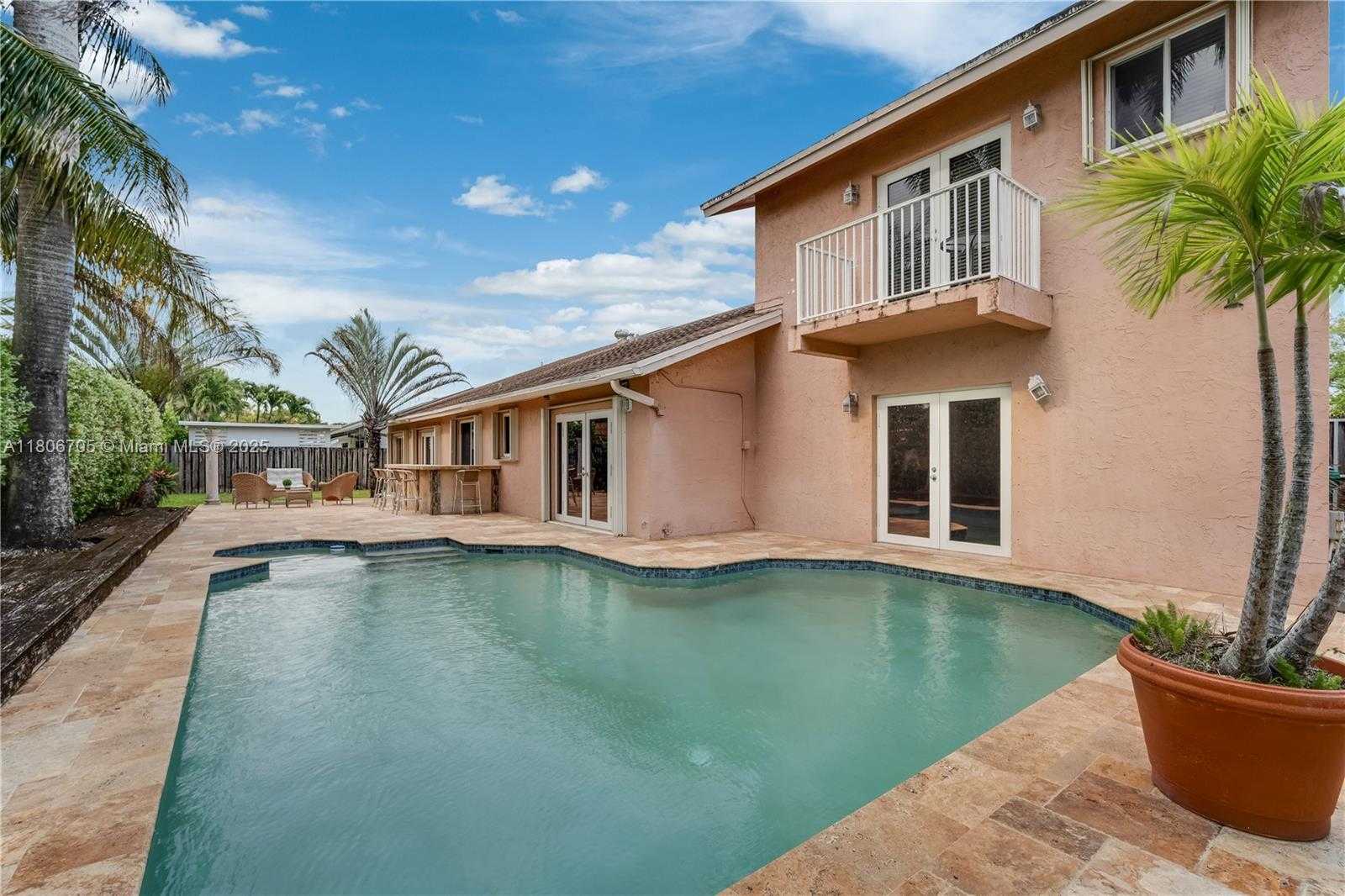 Small Image of 11362 SOUTH WEST 129TH CT, Miami Number 38