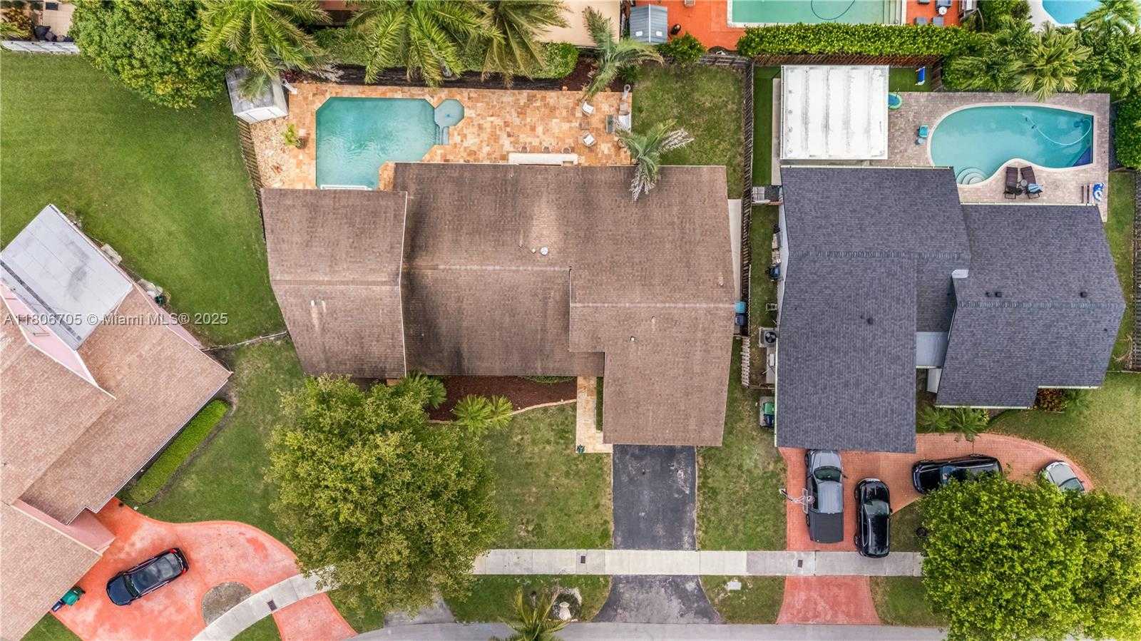 Small Image of 11362 SOUTH WEST 129TH CT, Miami Number 39