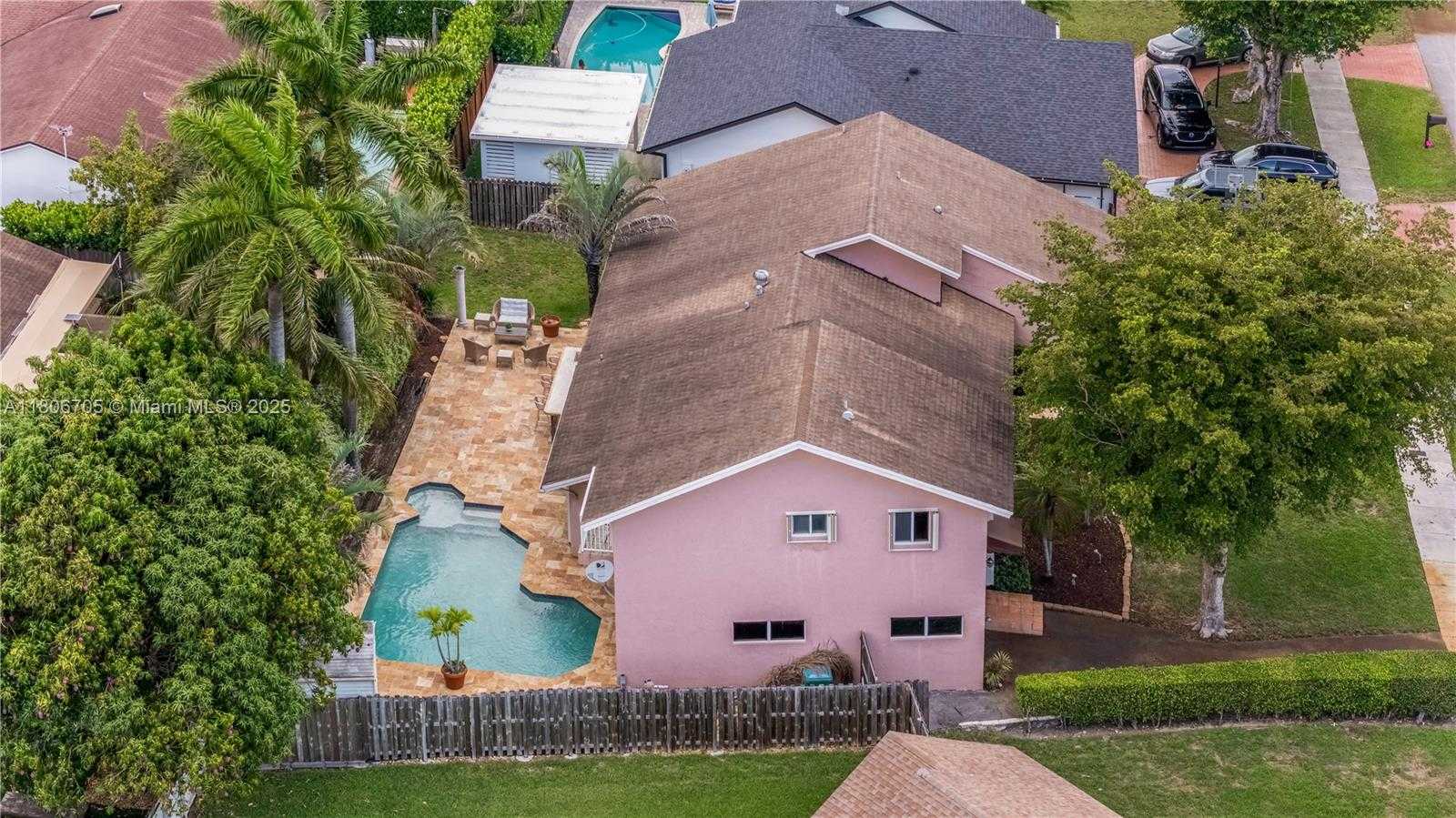 Small Image of 11362 SOUTH WEST 129TH CT, Miami Number 47