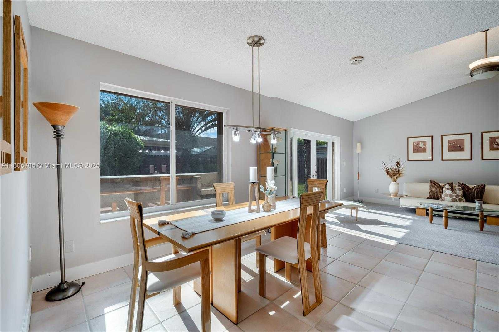 Small Image of 11362 SOUTH WEST 129TH CT, Miami Number 9
