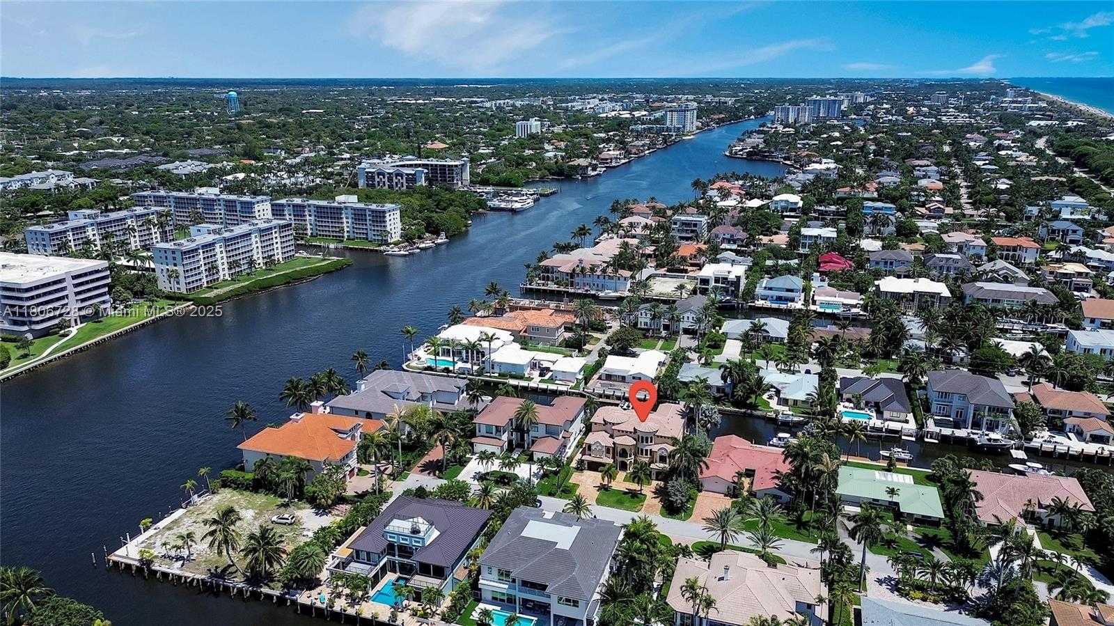 Small Image of 1011 RHODES VILLA AVE, Delray Beach Number 2